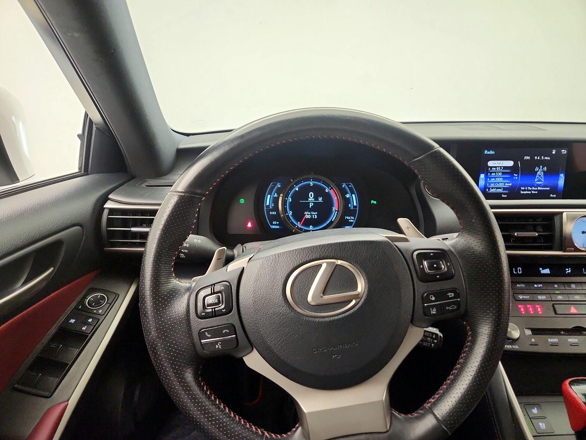 Thumbnail: 2019 Lexus IS - 10