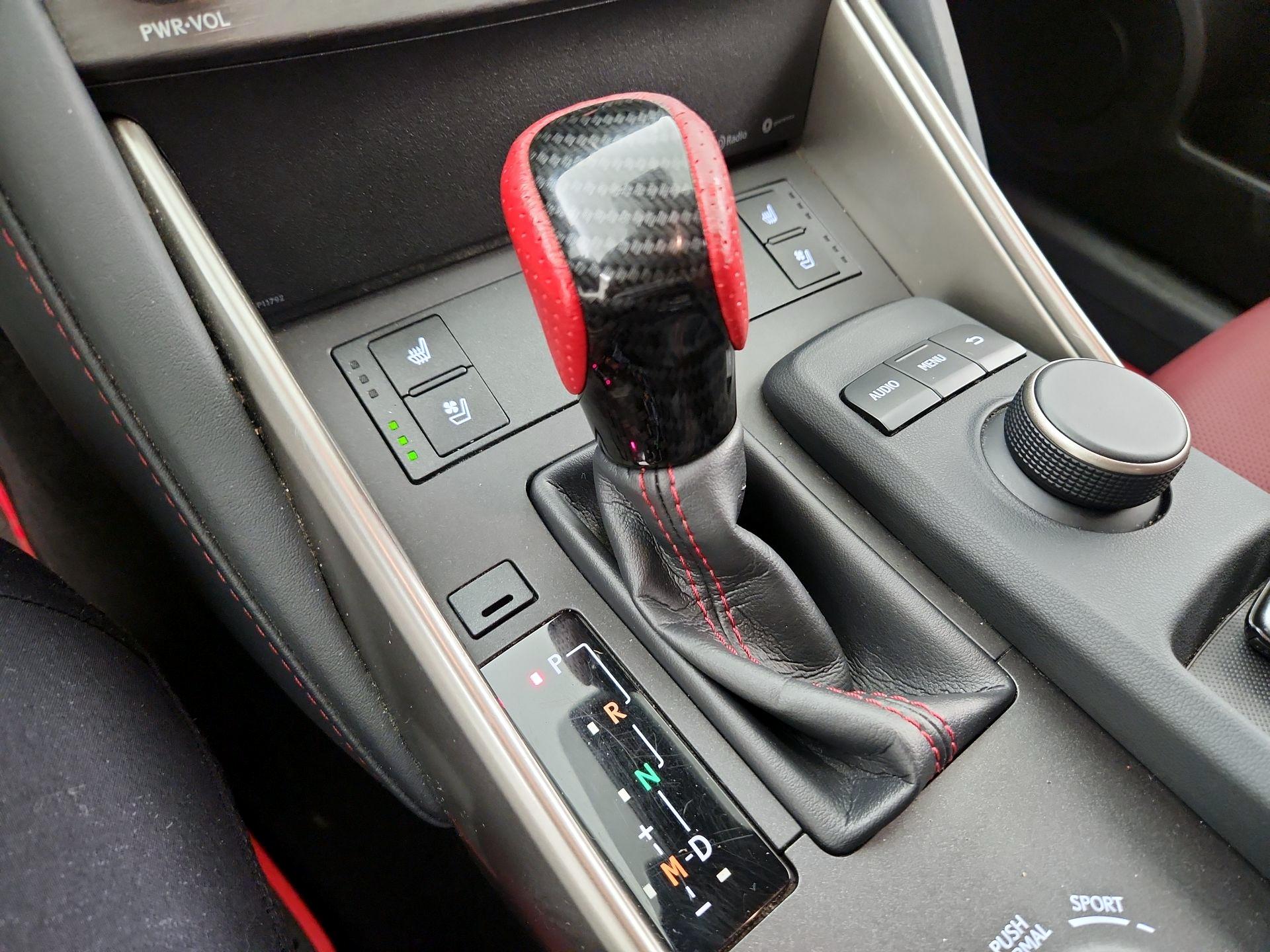 Thumbnail: 2019 Lexus IS - 17