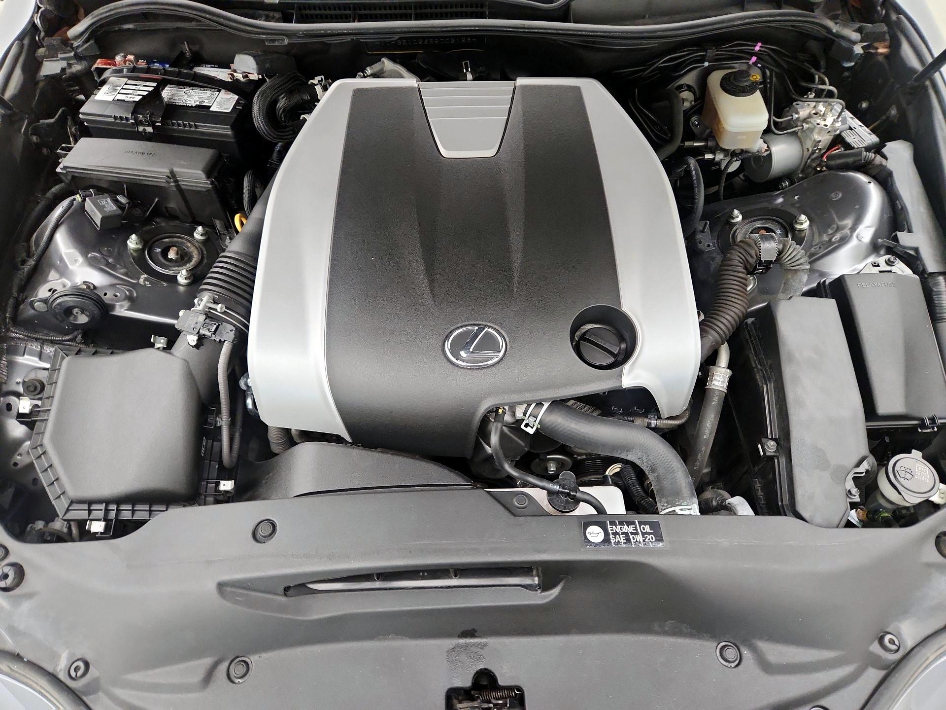 Thumbnail: 2014 Lexus IS - 17