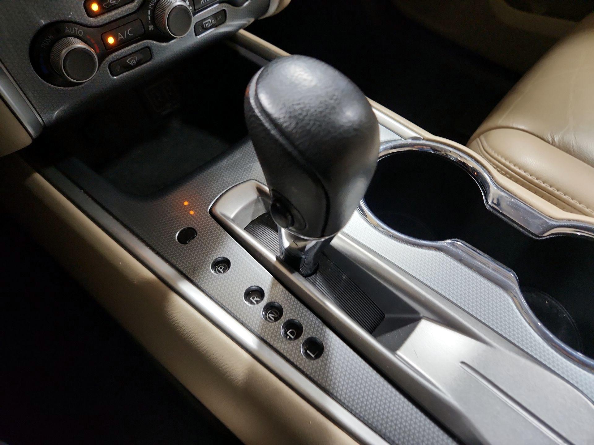 Thumbnail: 2018 Nissan Pathfinder - 15