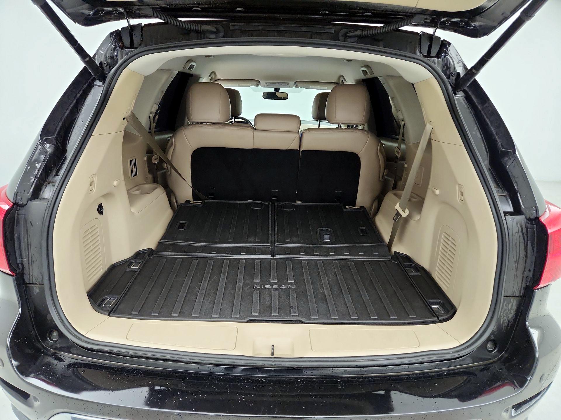 Thumbnail: 2018 Nissan Pathfinder - 16