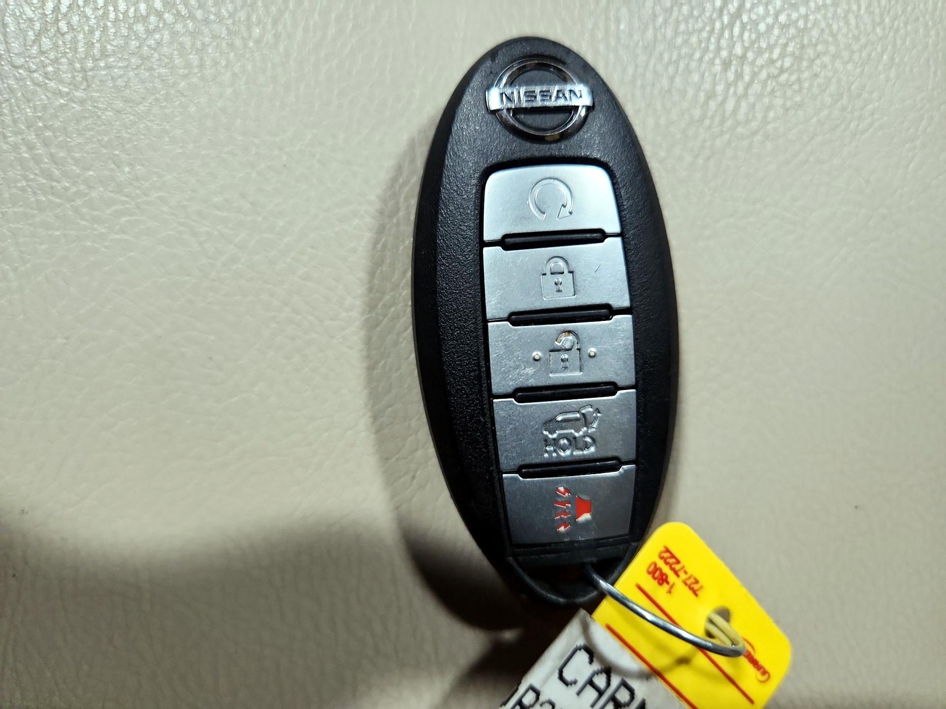 Thumbnail: 2018 Nissan Pathfinder - 18