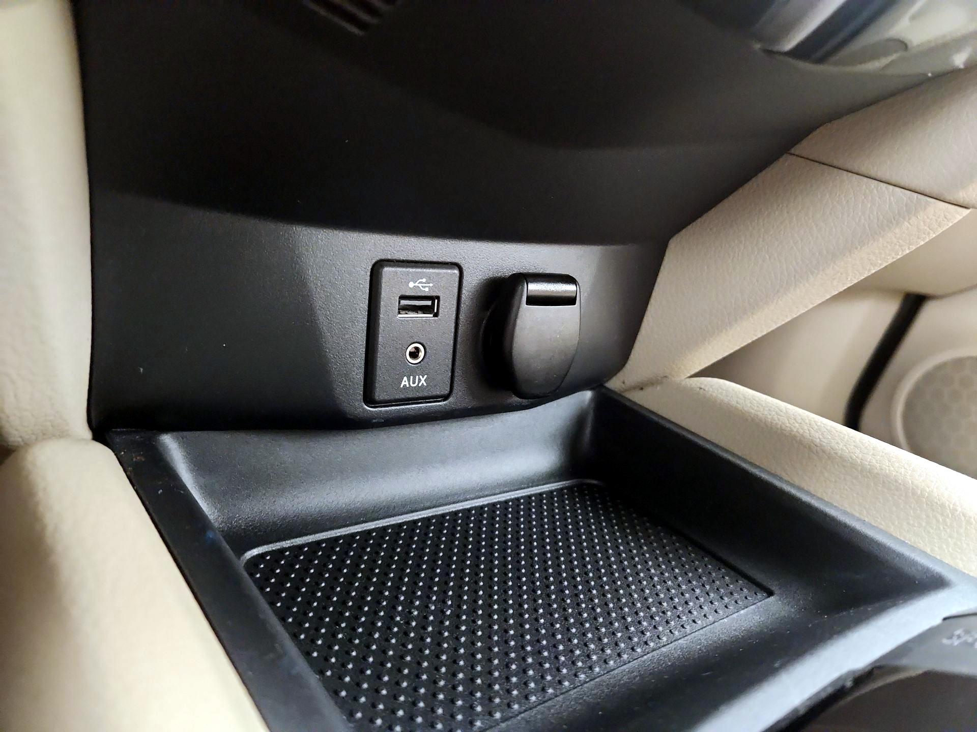 Thumbnail: 2016 Nissan Rogue - 19