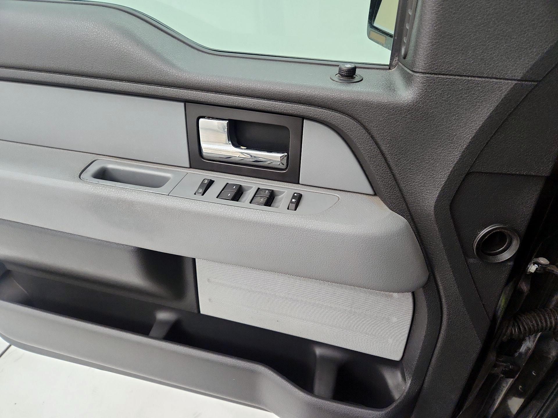 Thumbnail: 2014 Ford F-150 - 10