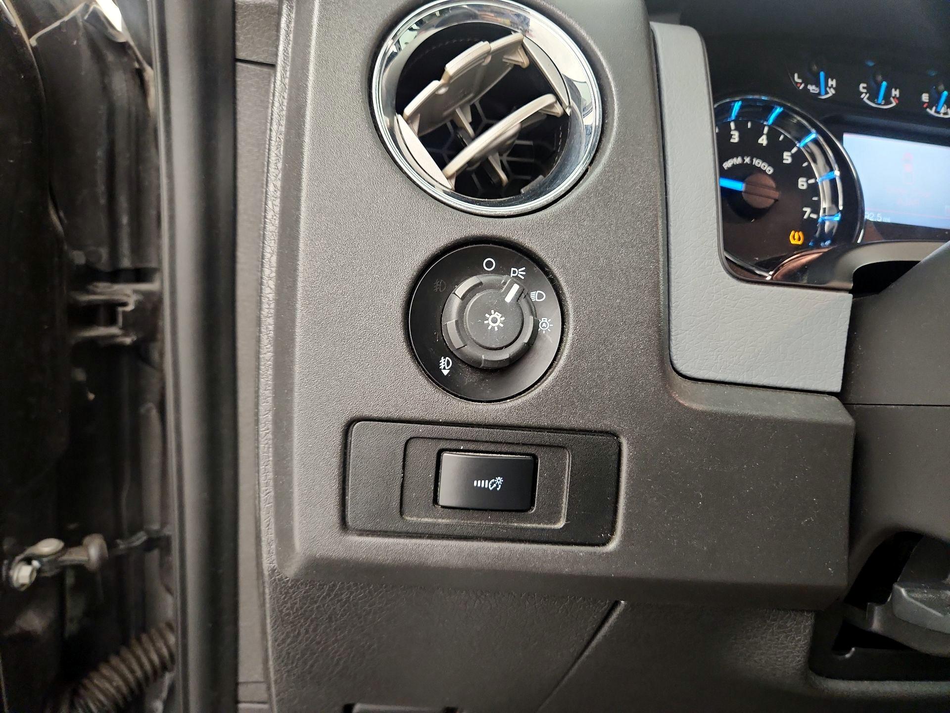 Thumbnail: 2014 Ford F-150 - 11