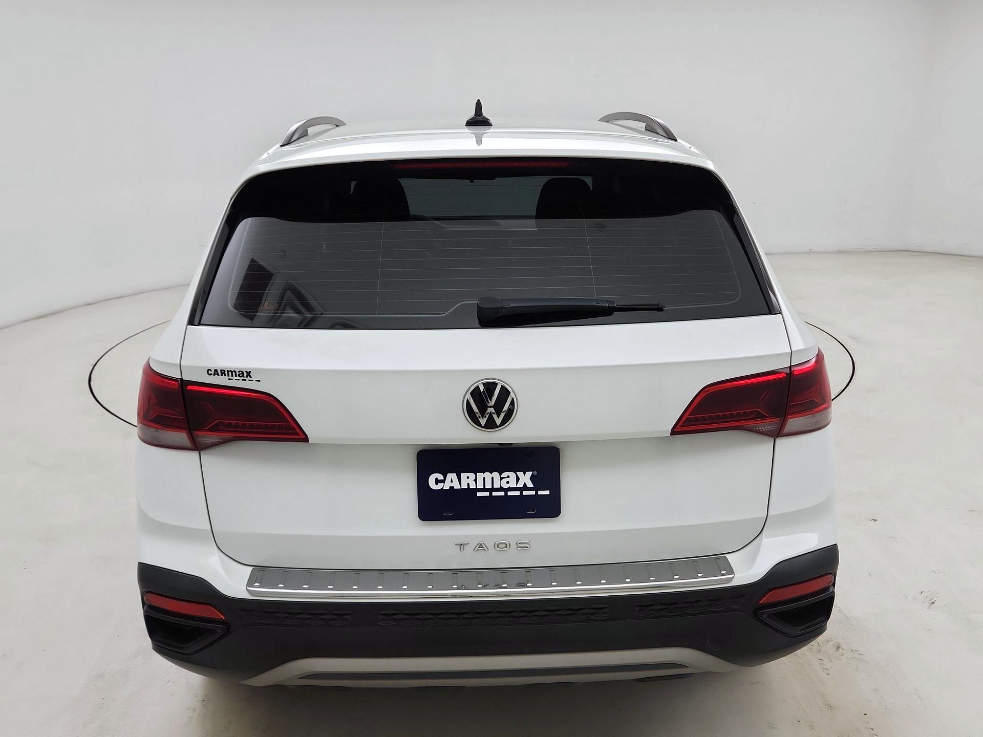 Thumbnail: 2022 Volkswagen Taos - 6