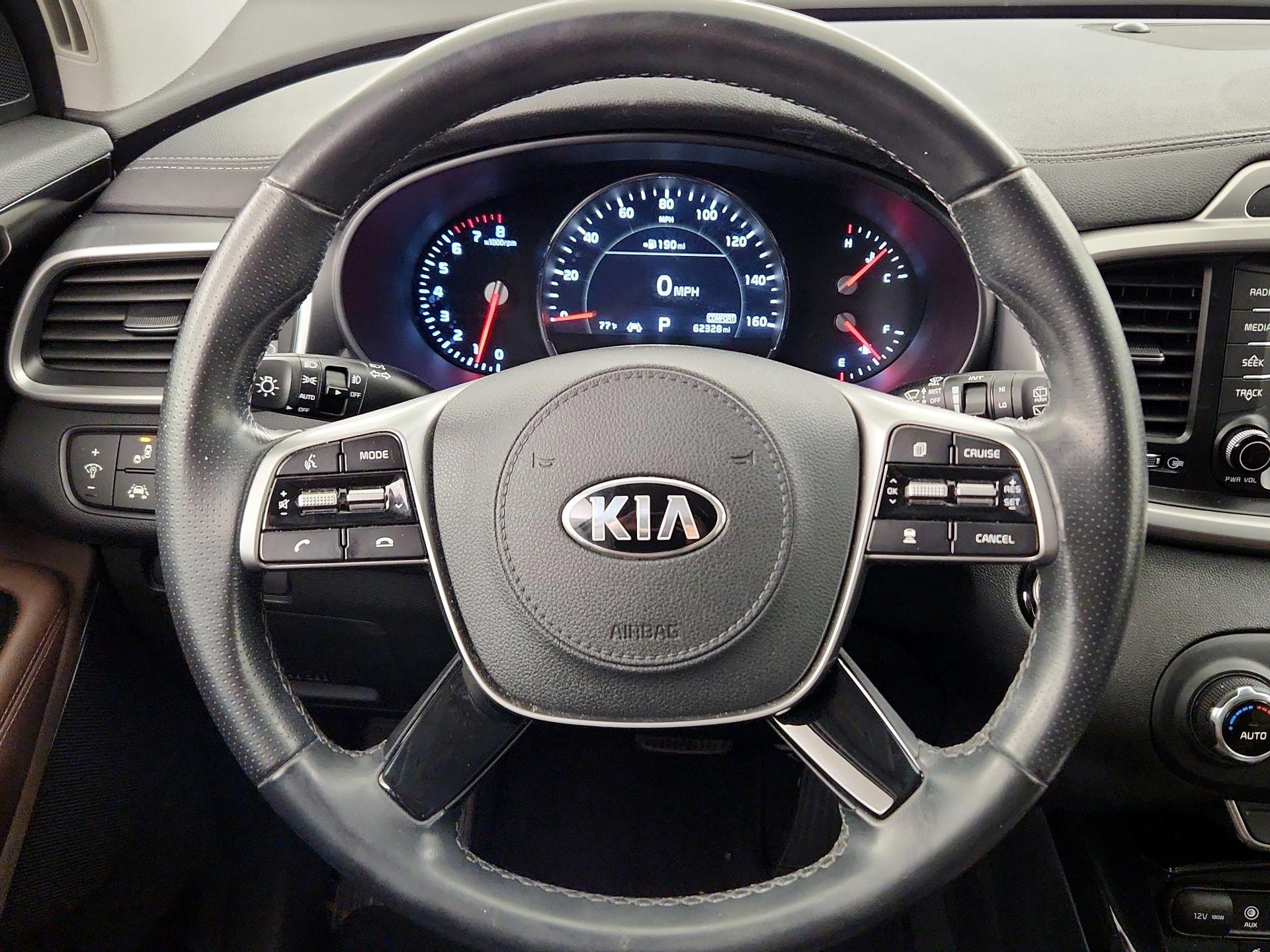 Thumbnail: 2019 Kia Sorento - 10