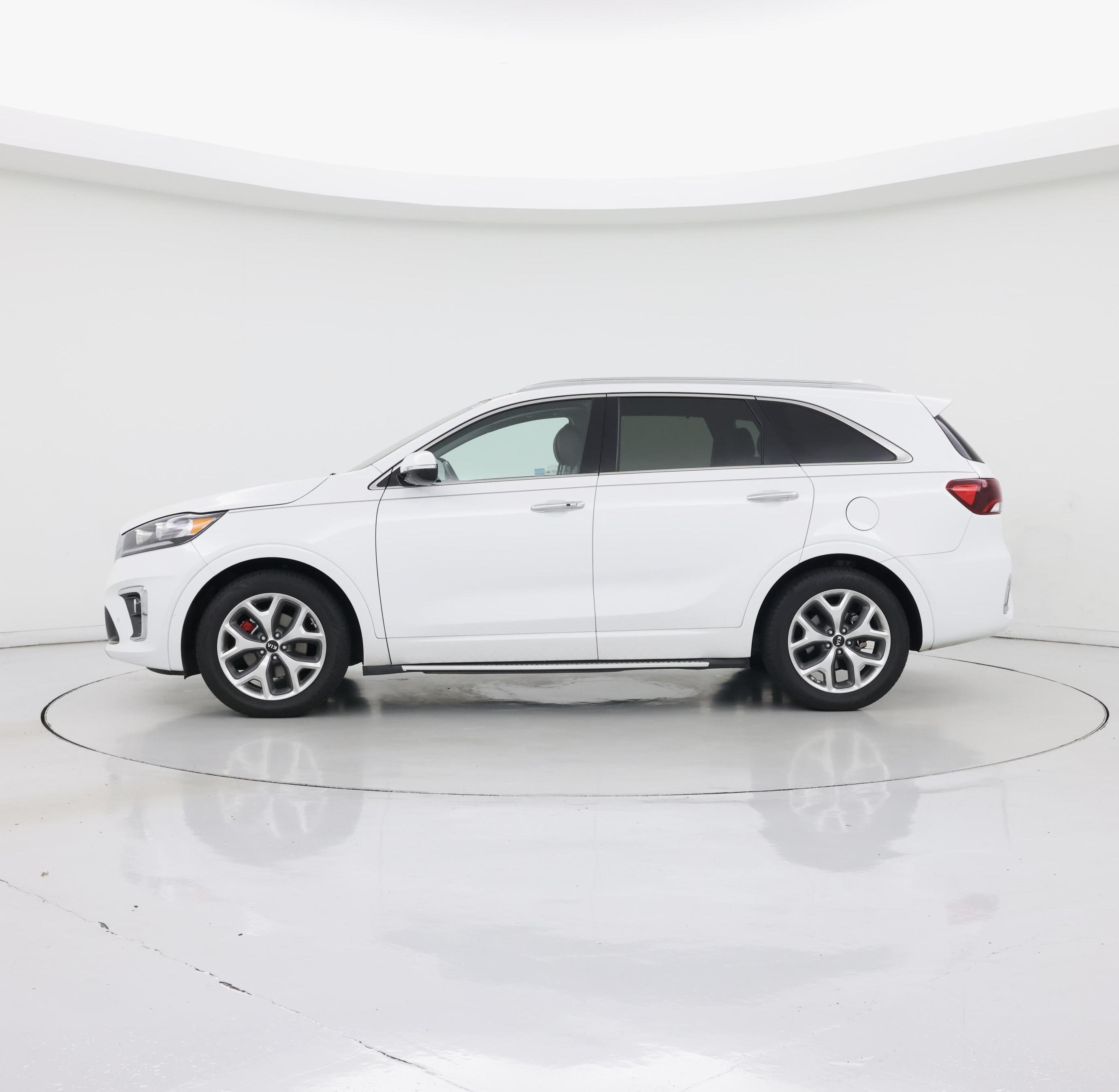 Thumbnail: 2019 Kia Sorento - 3