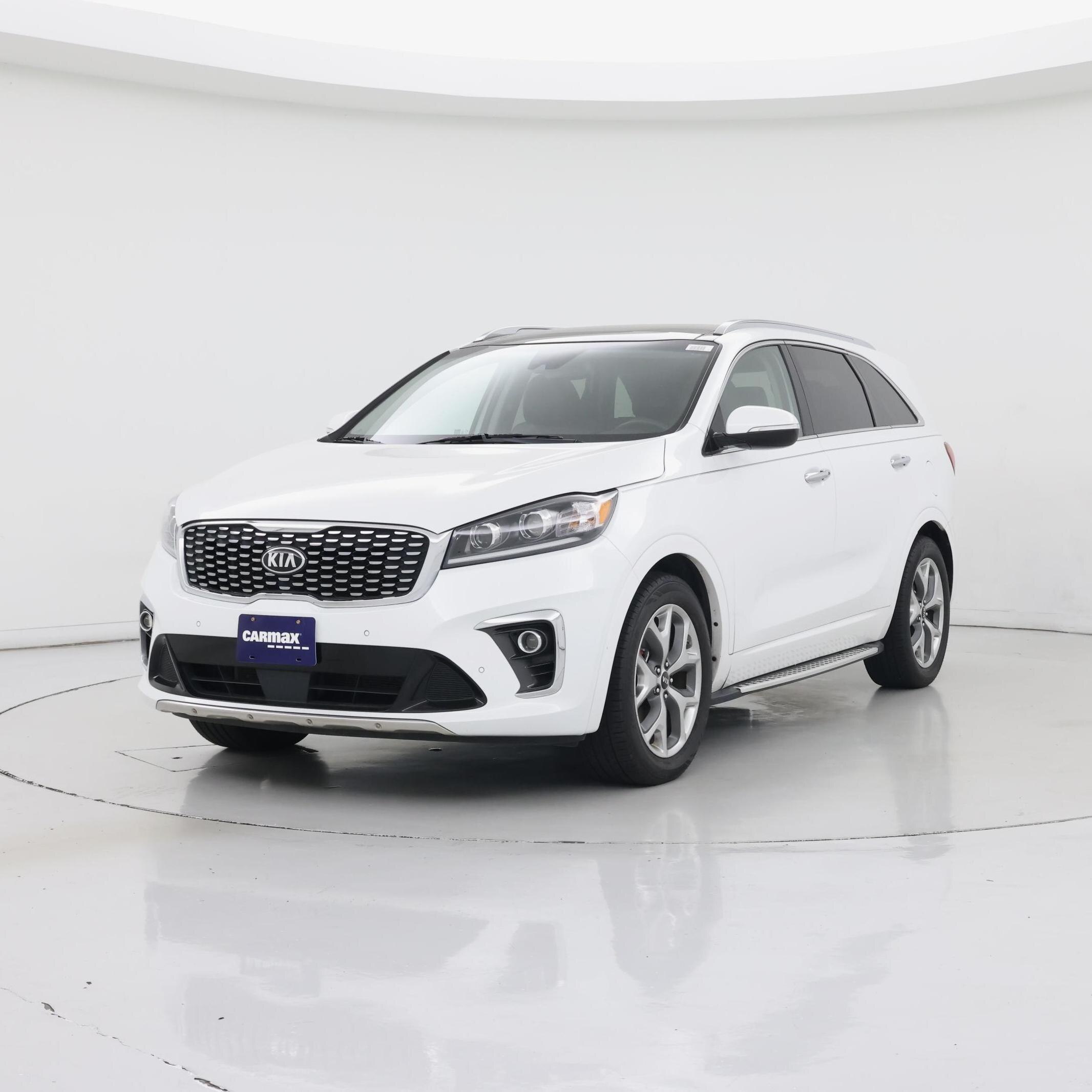 Thumbnail: 2019 Kia Sorento - 4