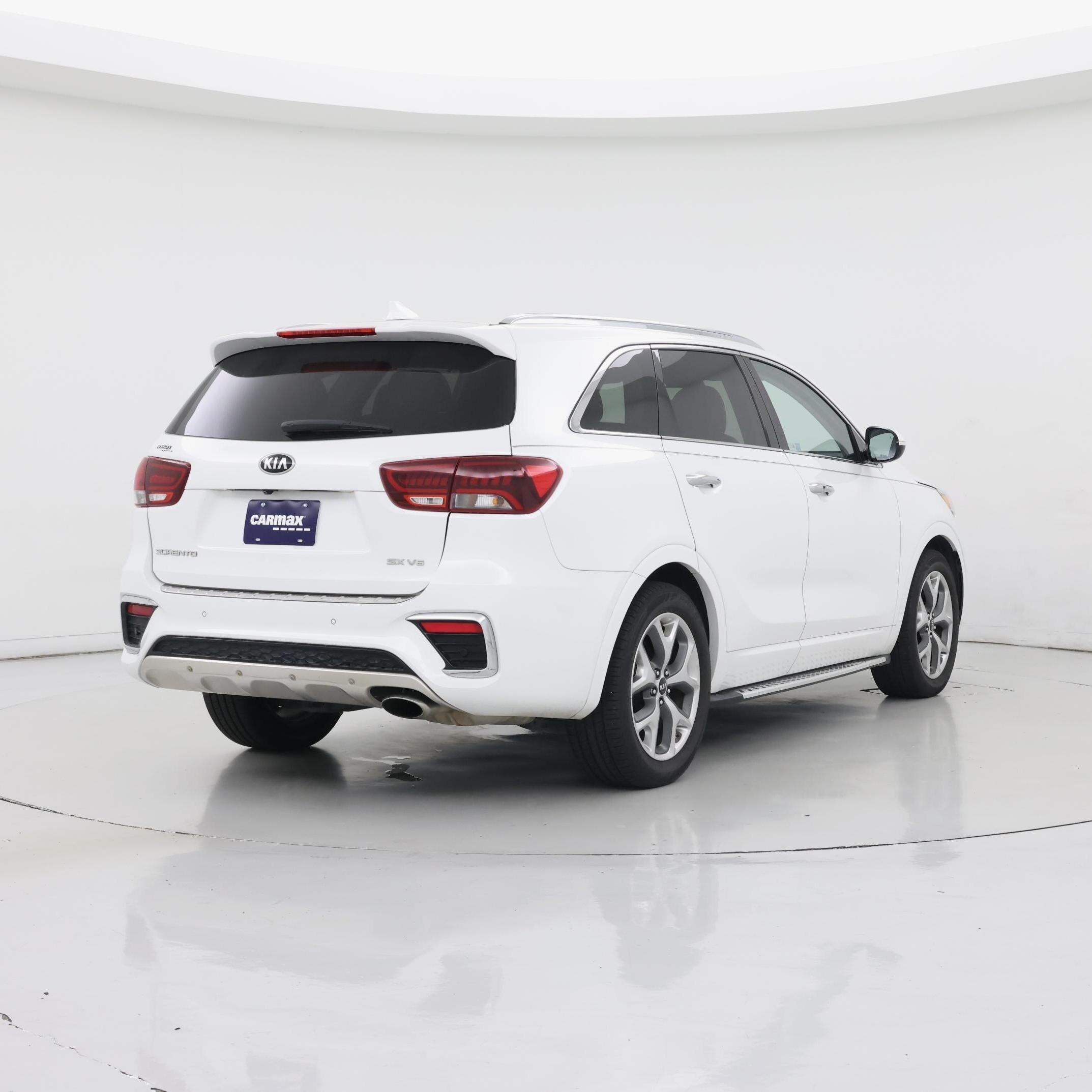 Thumbnail: 2019 Kia Sorento - 8