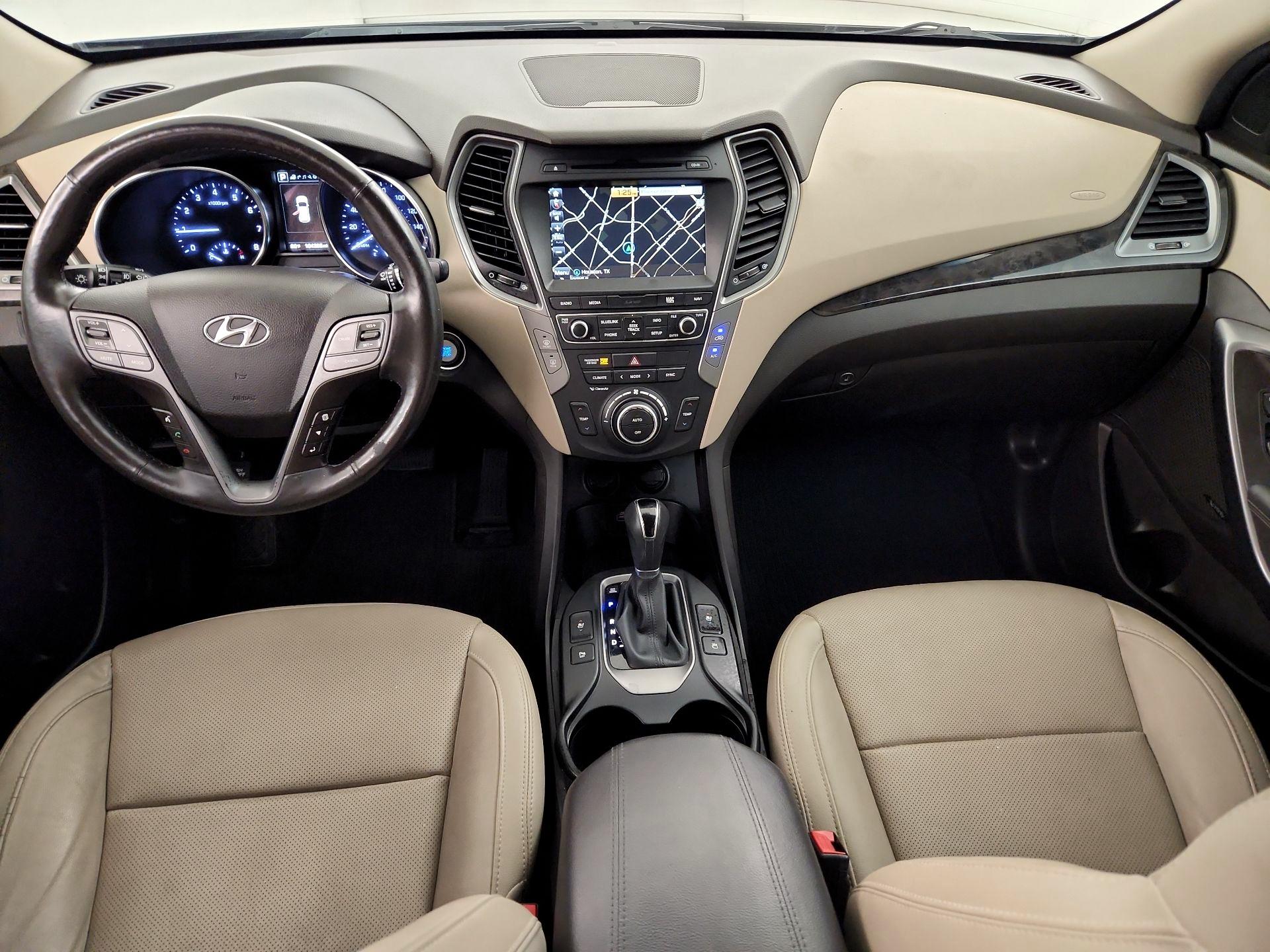 Thumbnail: 2017 Hyundai Santa Fe - 9