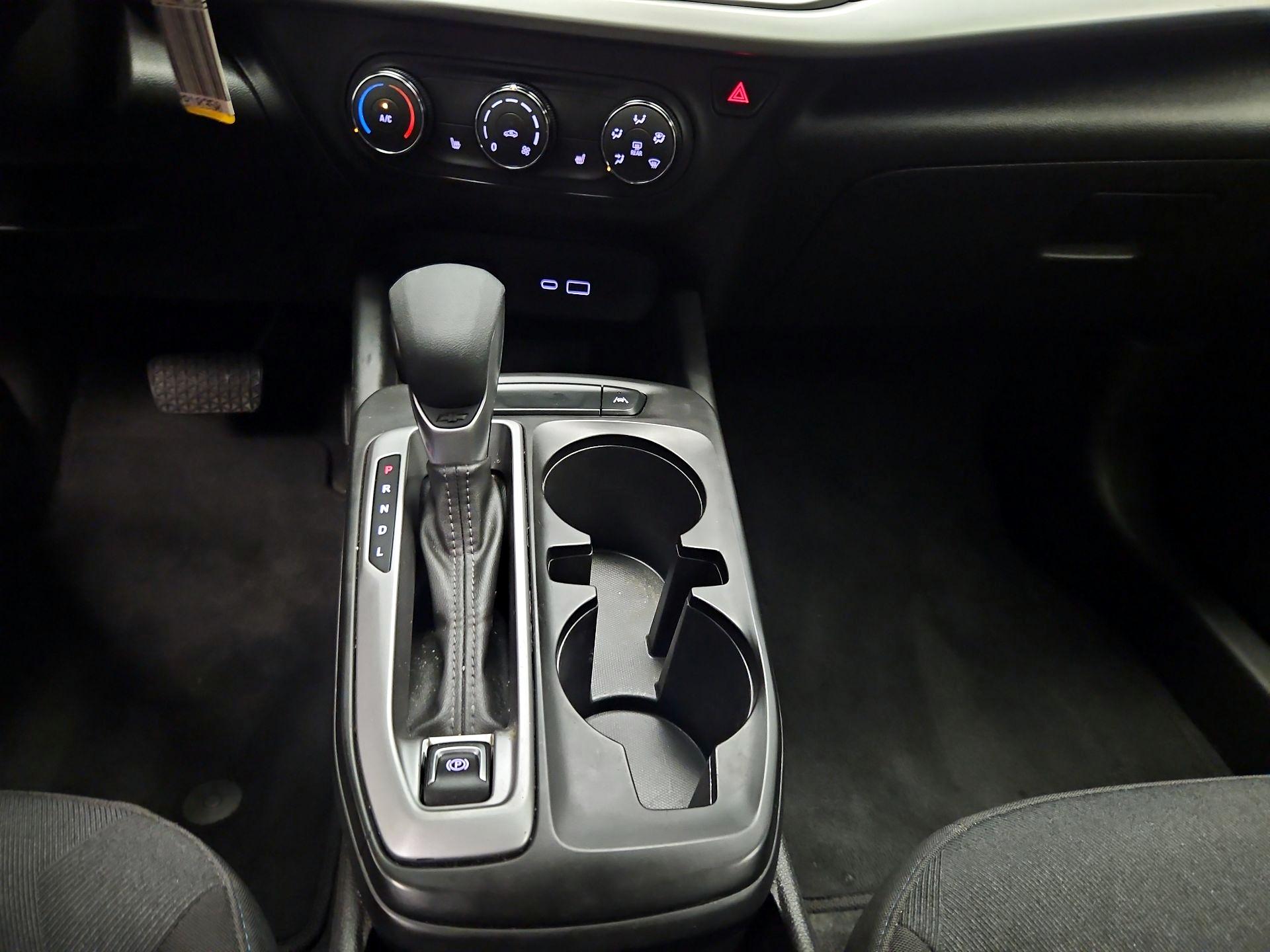 Thumbnail: 2024 Chevrolet Trax - 16