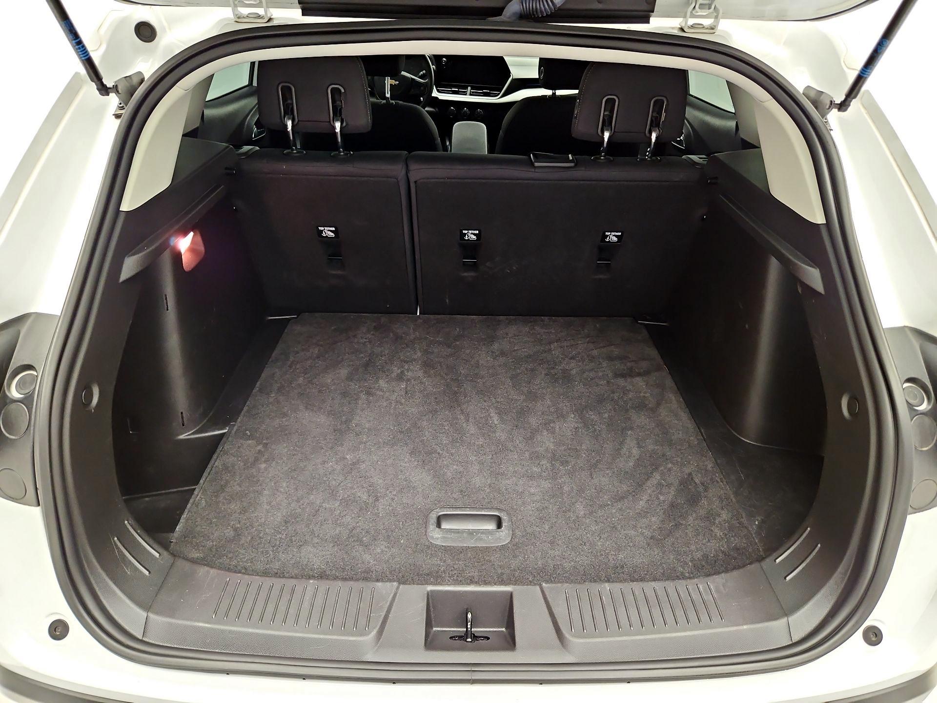 Thumbnail: 2024 Chevrolet Trax - 18