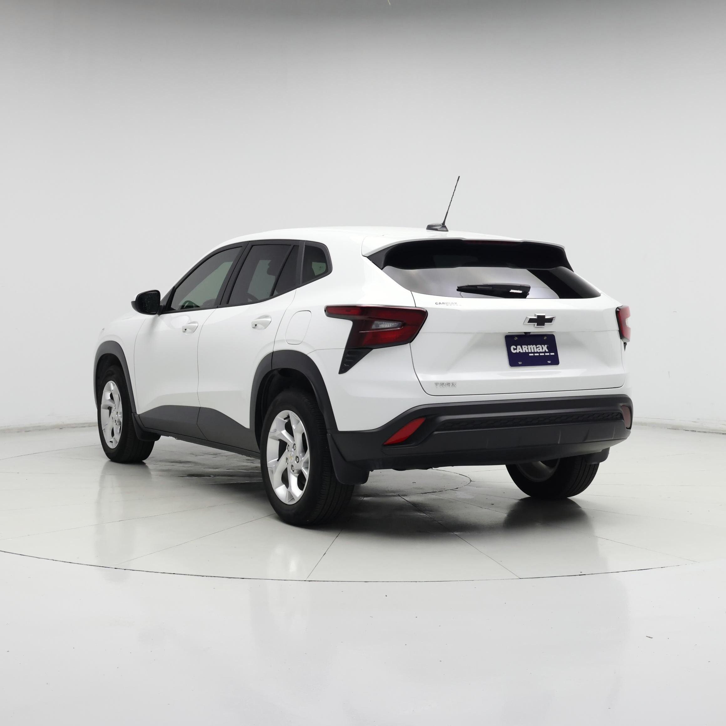 Thumbnail: 2024 Chevrolet Trax - 2