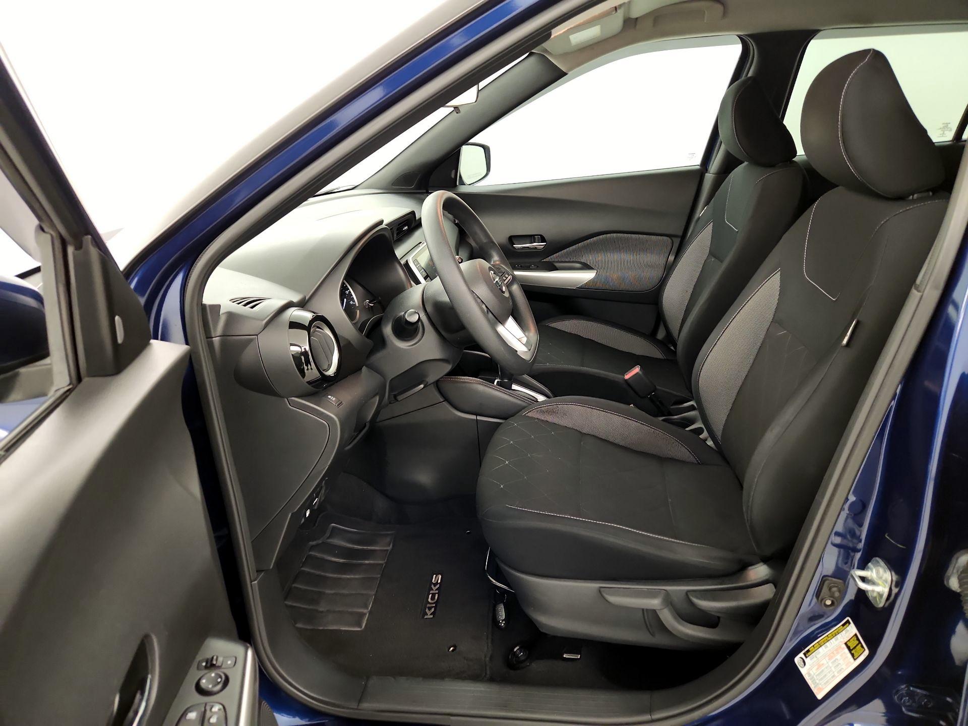 Thumbnail: 2019 Nissan Kicks - 11