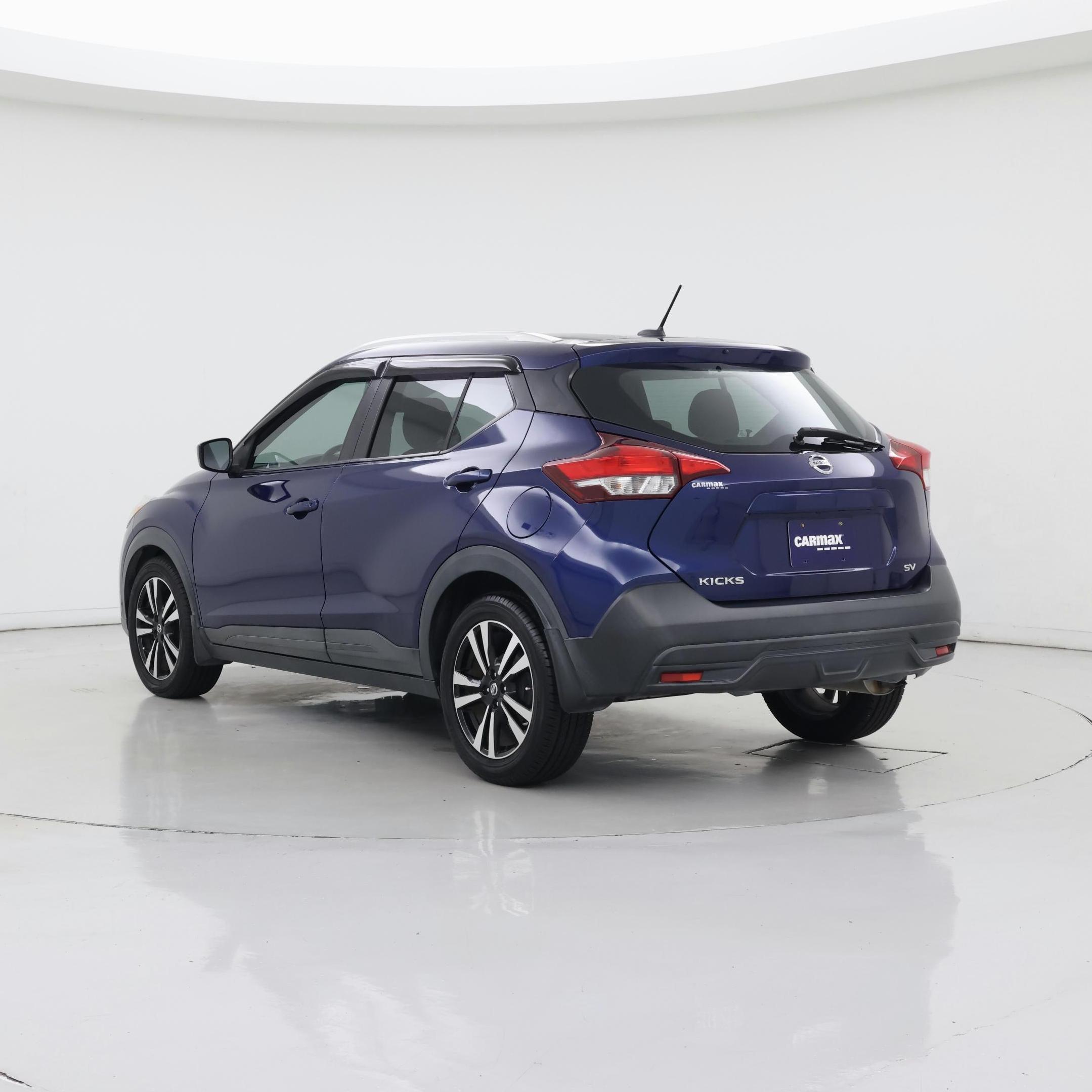 Thumbnail: 2019 Nissan Kicks - 2