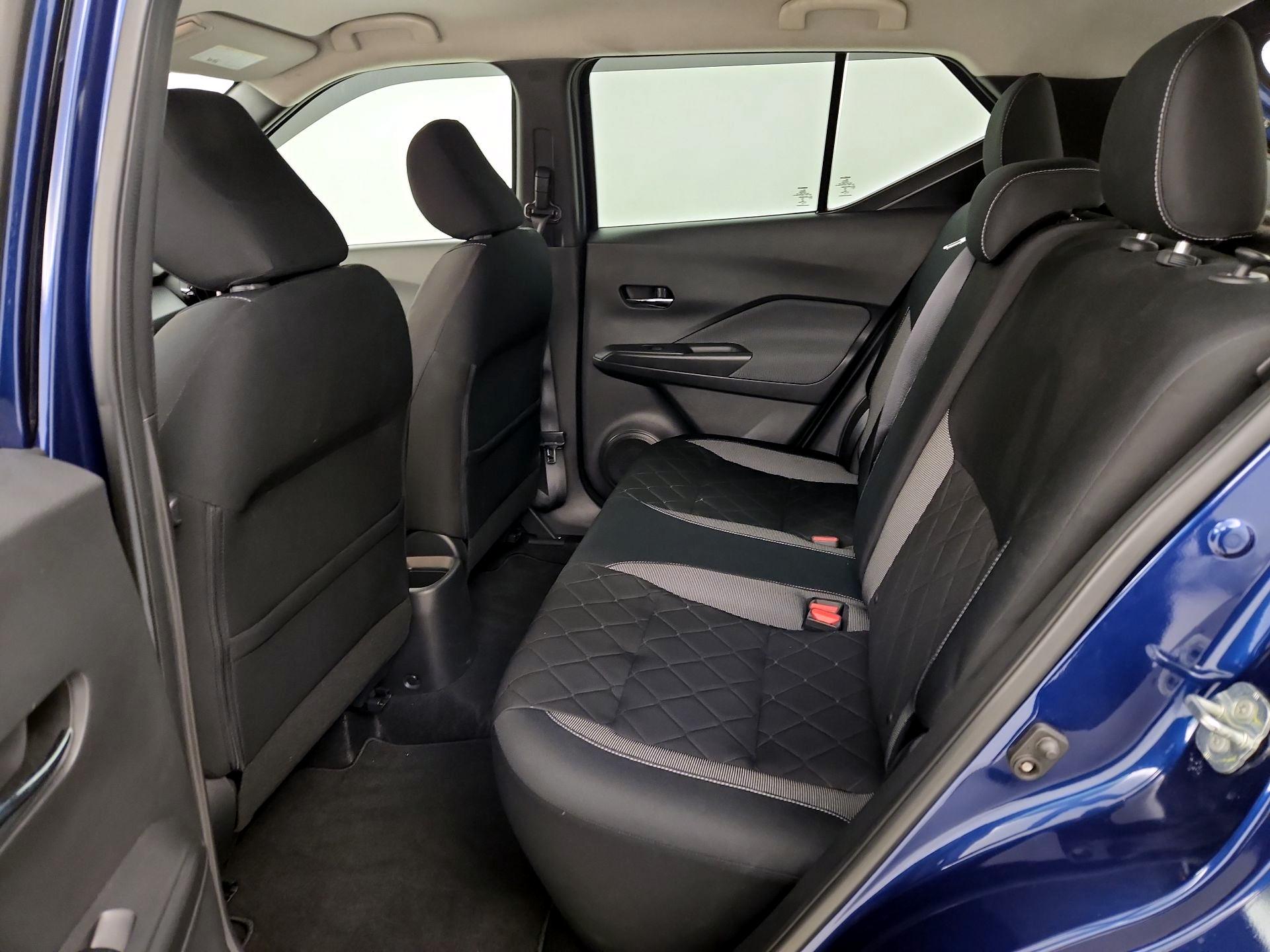 Thumbnail: 2019 Nissan Kicks - 19