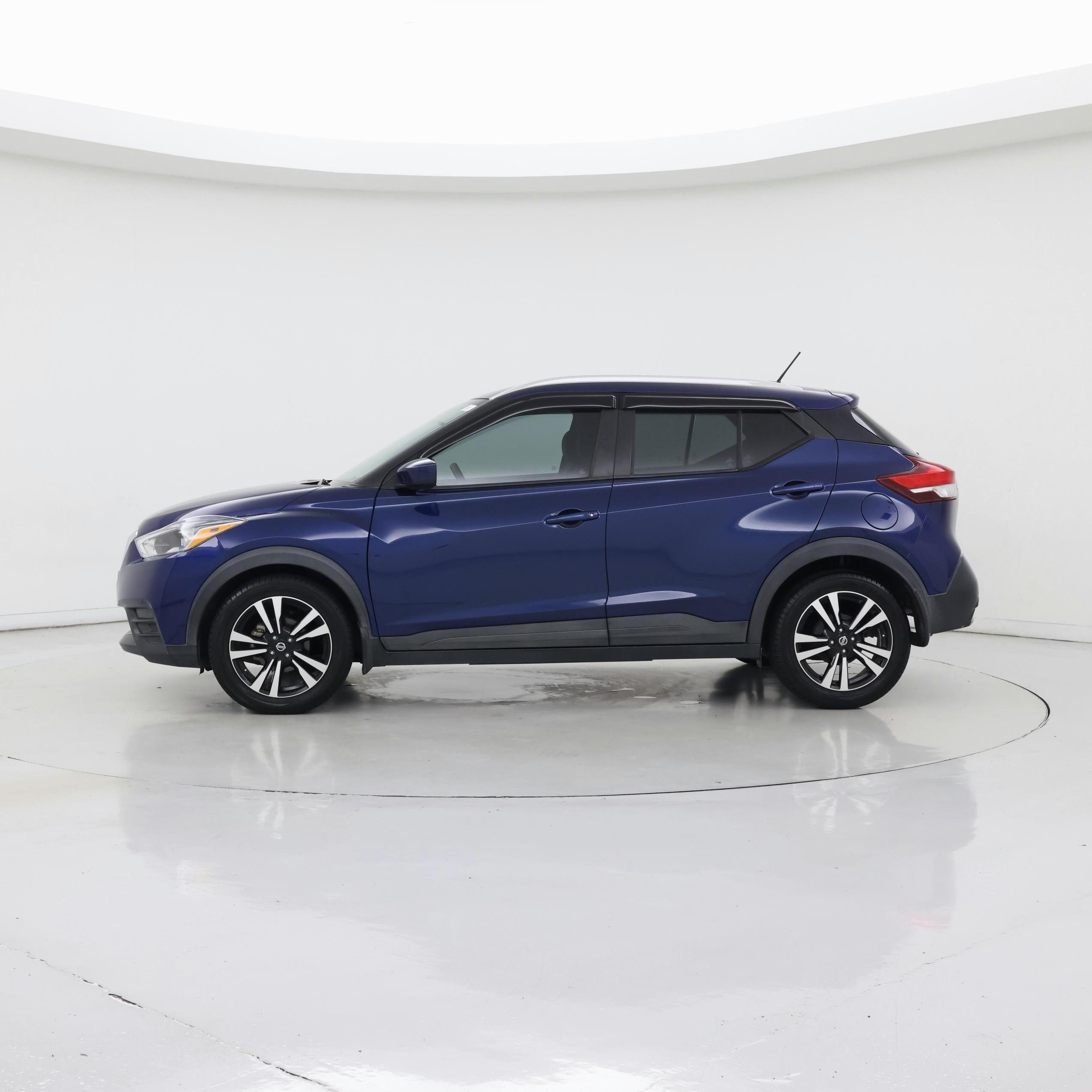 Thumbnail: 2019 Nissan Kicks - 3