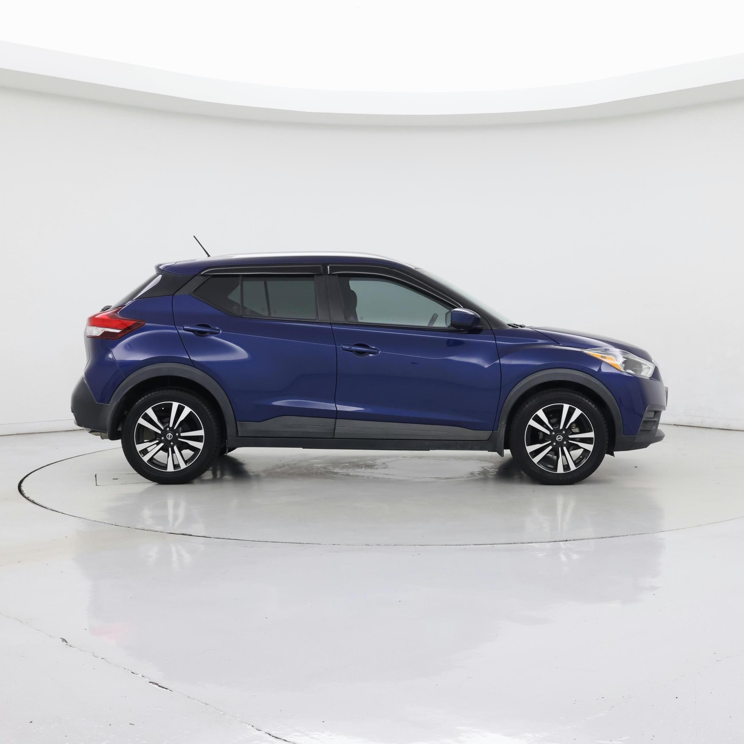 Thumbnail: 2019 Nissan Kicks - 7