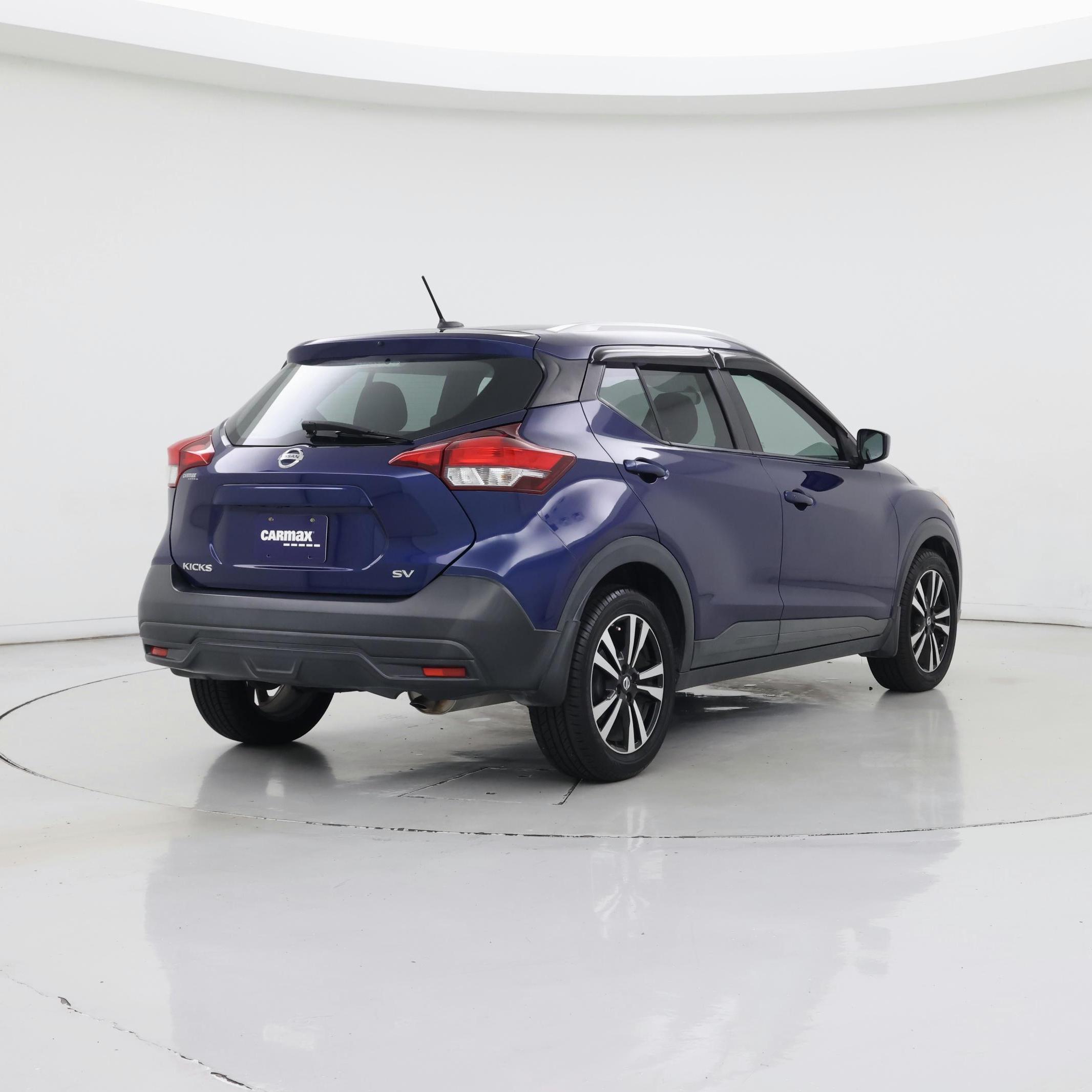 Thumbnail: 2019 Nissan Kicks - 8