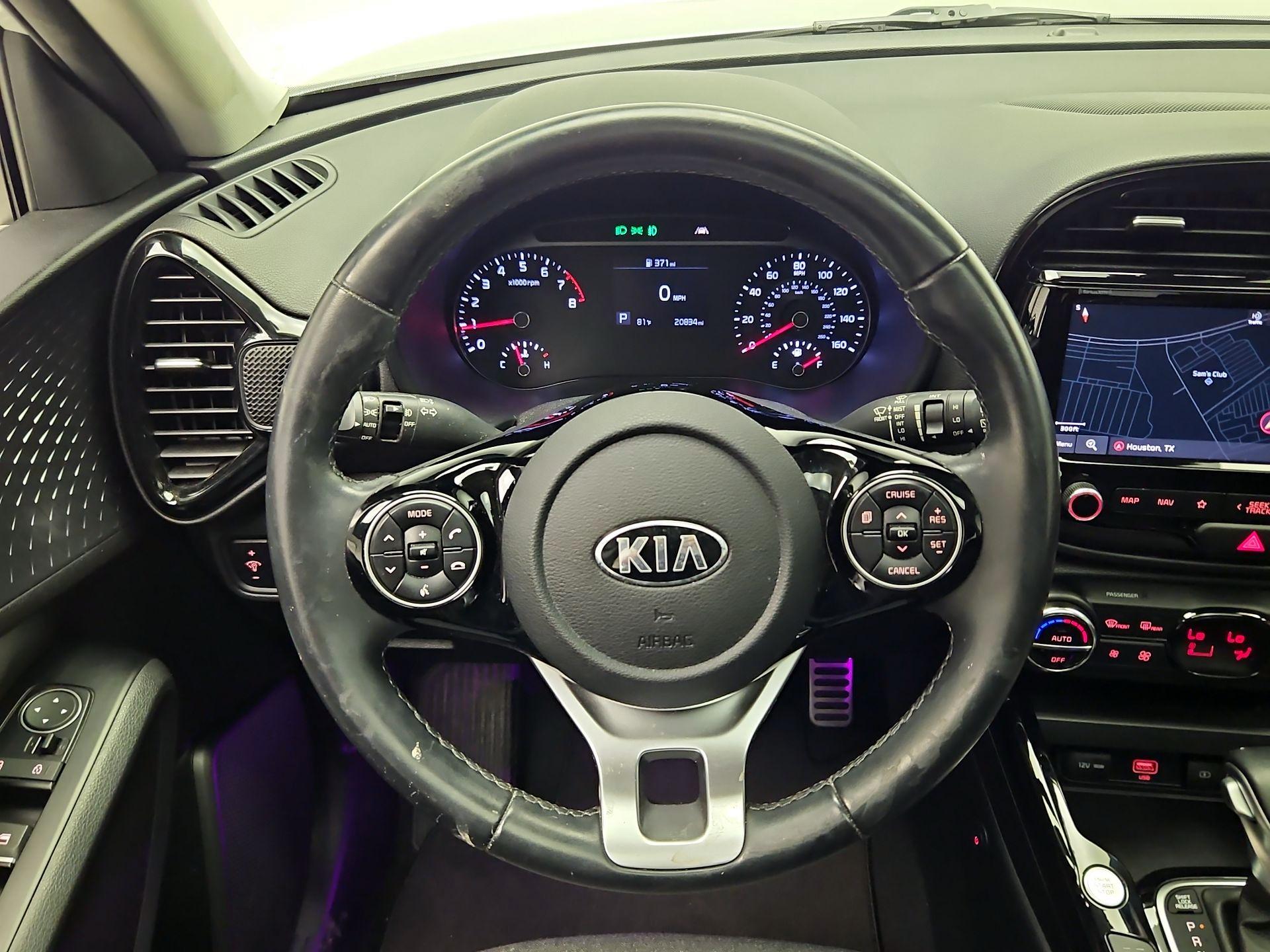 Thumbnail: 2021 Kia Soul - 10