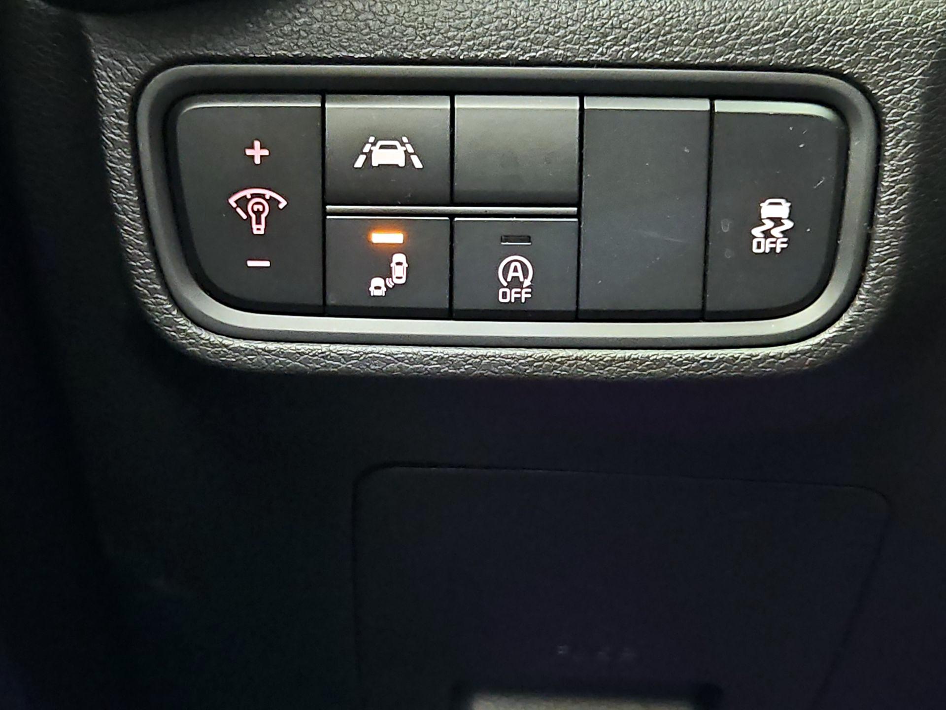 Thumbnail: 2021 Kia Soul - 13