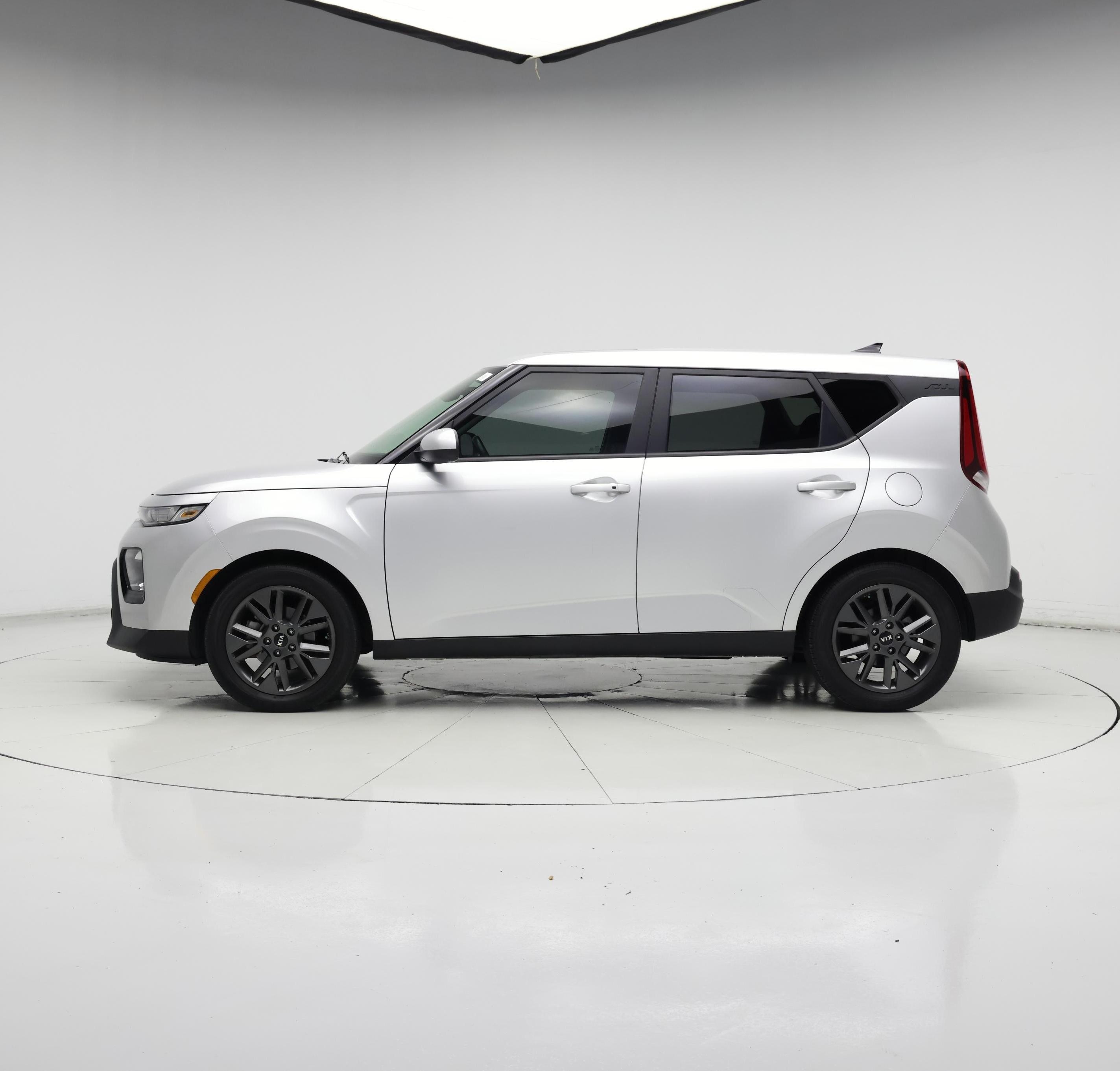 Thumbnail: 2021 Kia Soul - 3