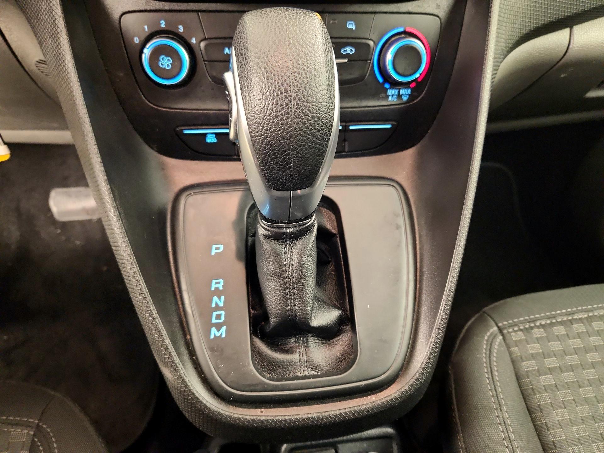 Thumbnail: 2020 Ford Transit Series - 17