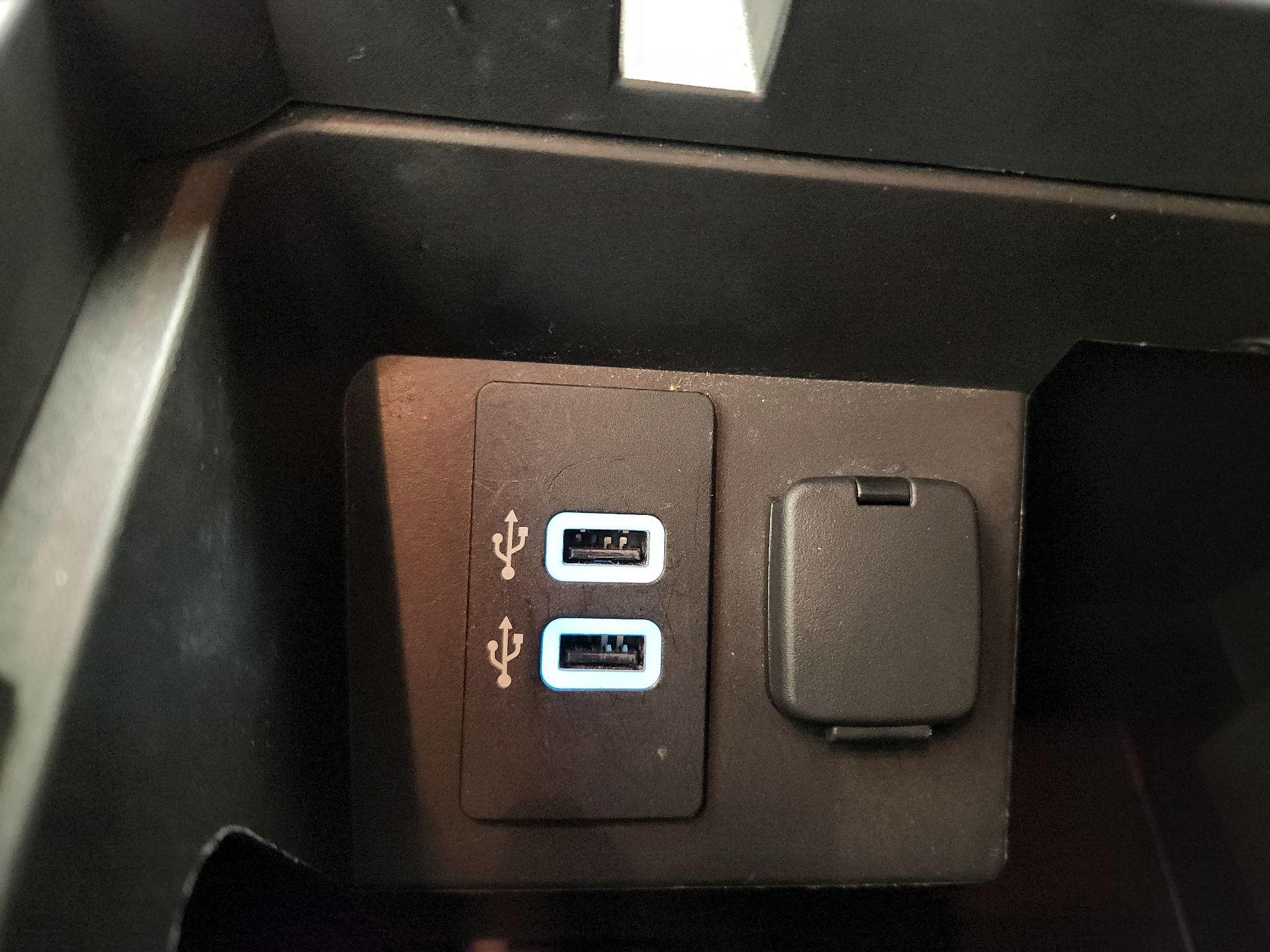 Thumbnail: 2017 Ford Expedition EL - 19