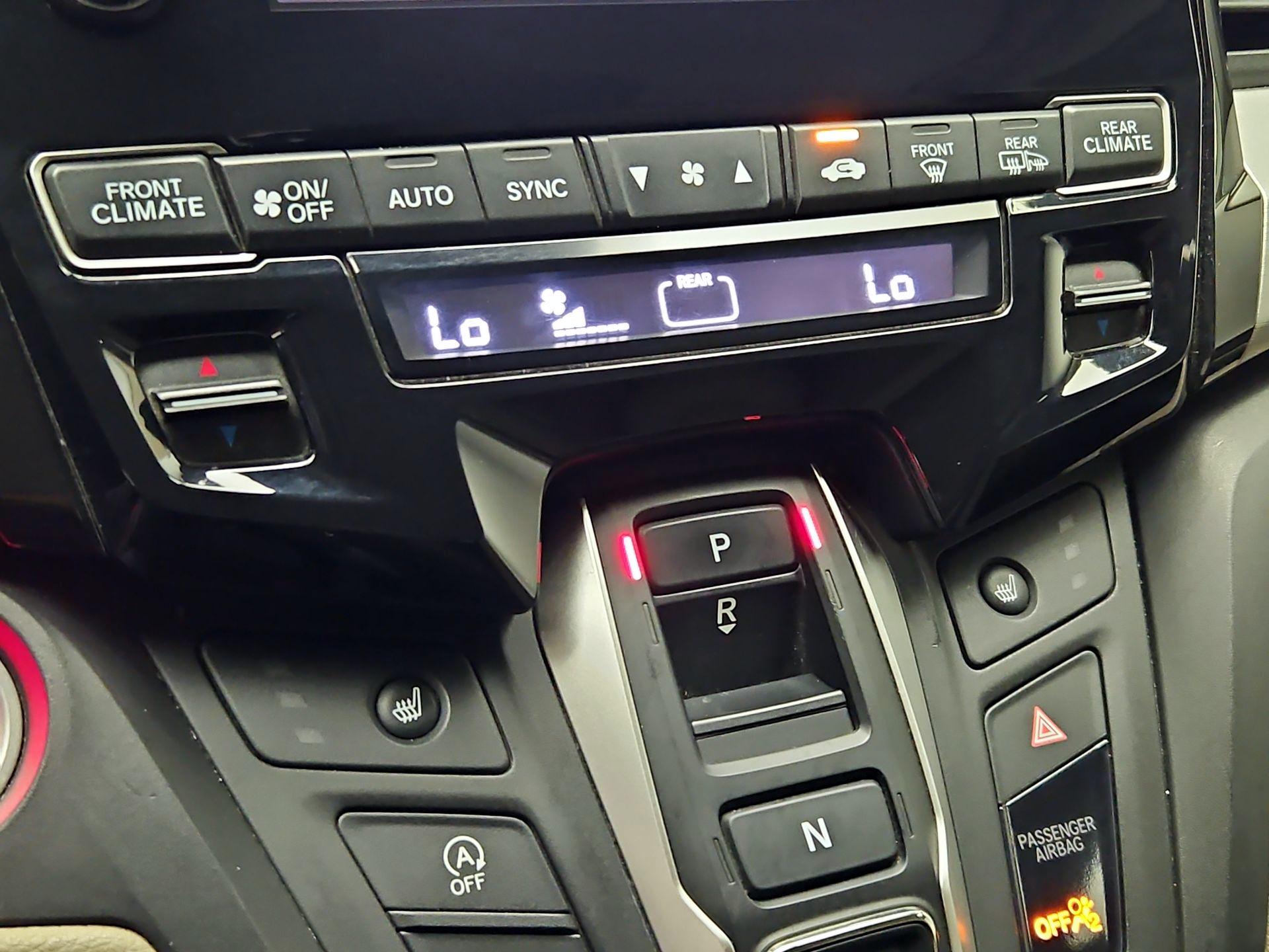 Thumbnail: 2020 Honda Odyssey - 16