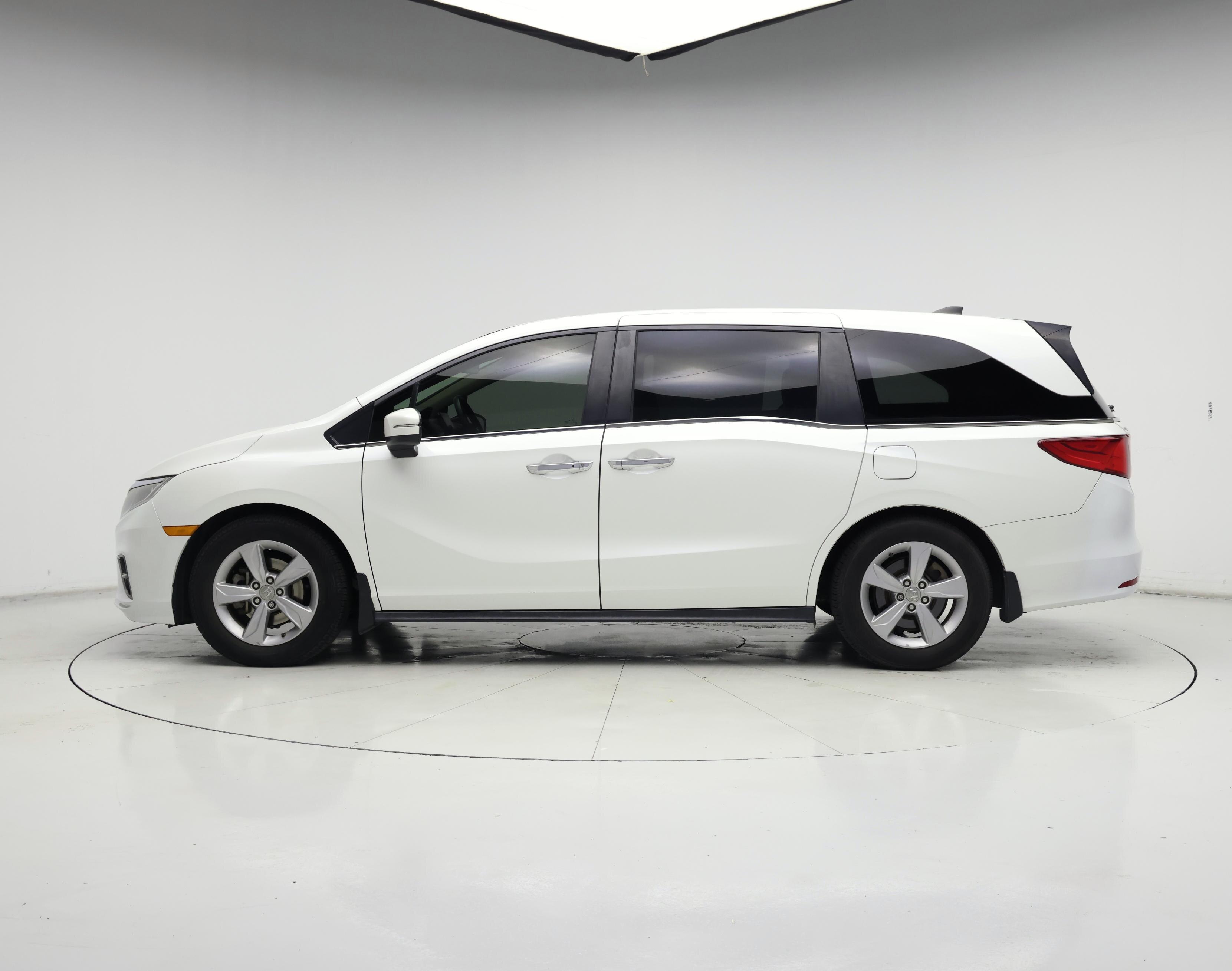 Thumbnail: 2020 Honda Odyssey - 3