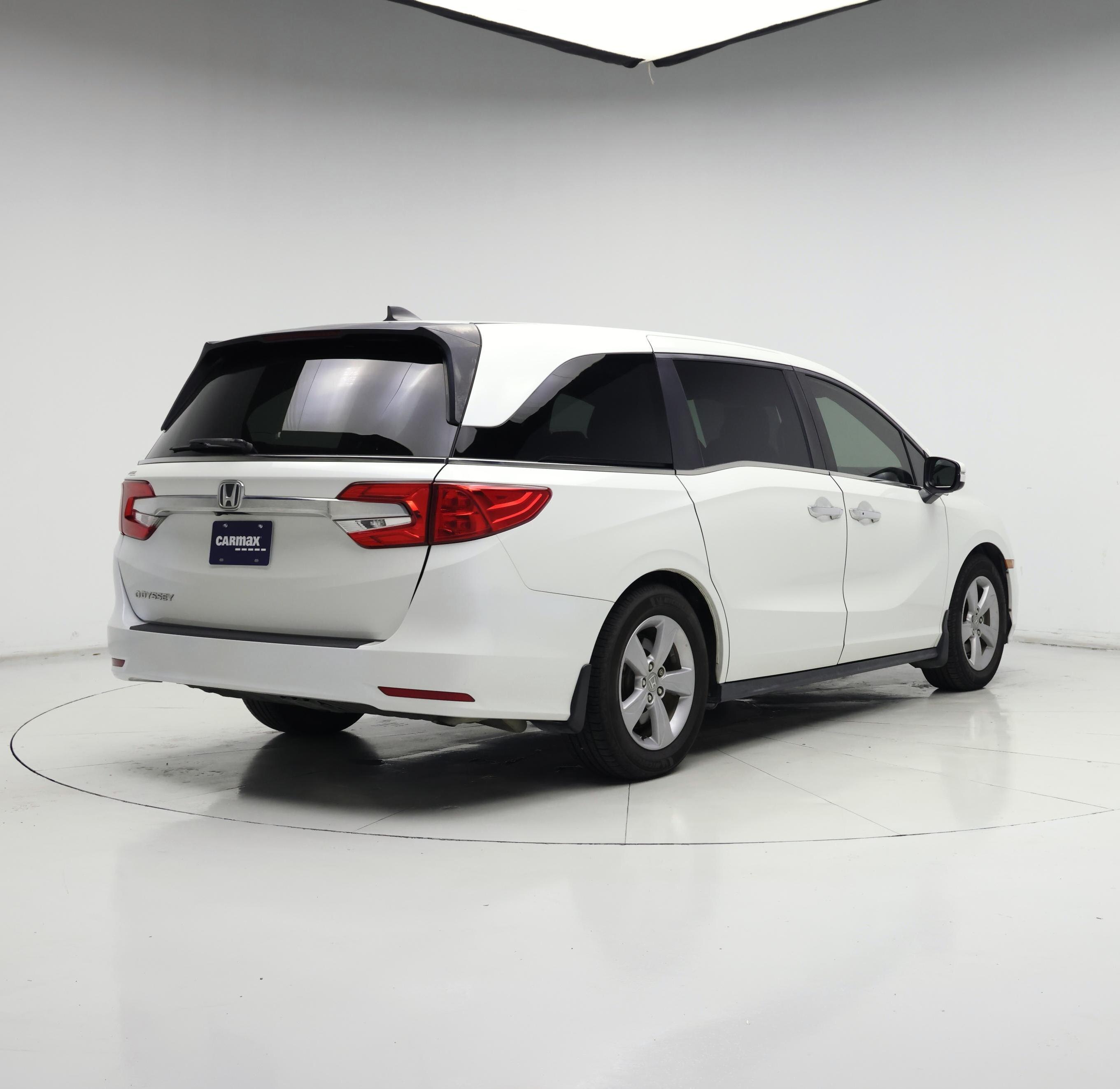 Thumbnail: 2020 Honda Odyssey - 8