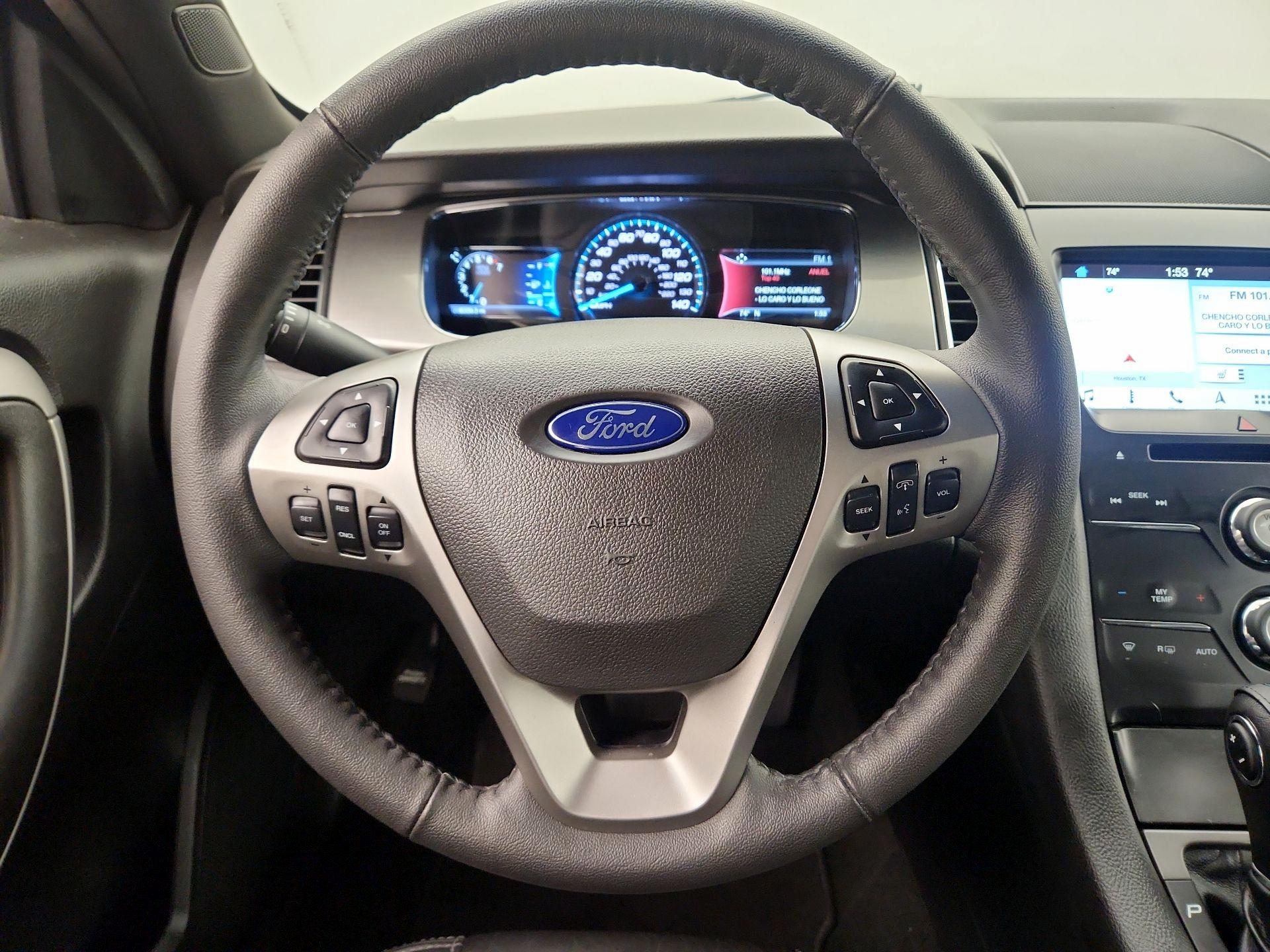 Thumbnail: 2018 Ford Taurus - 10