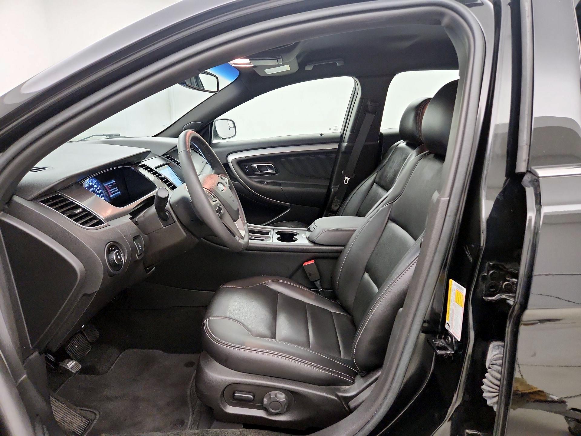 Thumbnail: 2018 Ford Taurus - 11