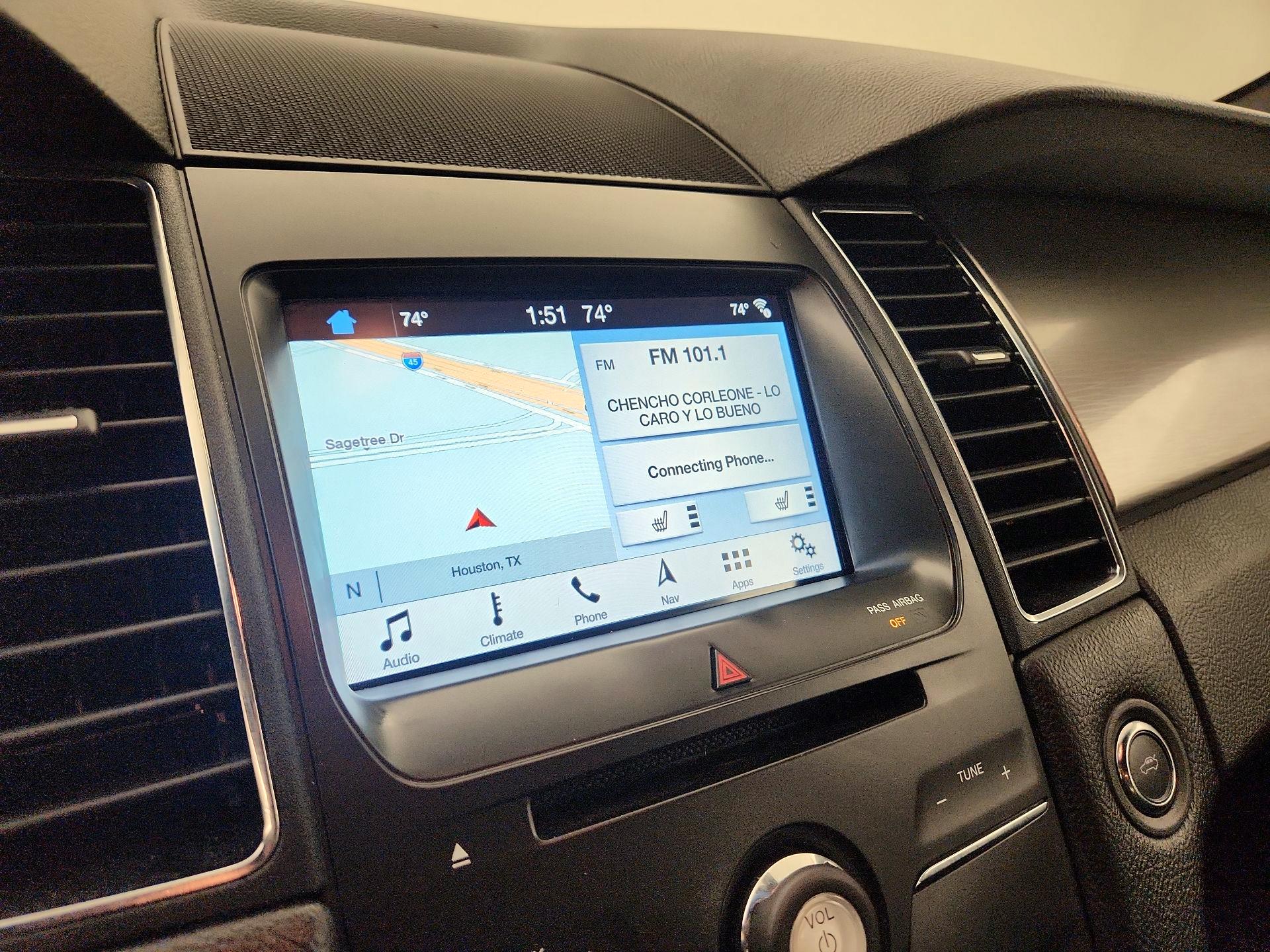 Thumbnail: 2018 Ford Taurus - 15