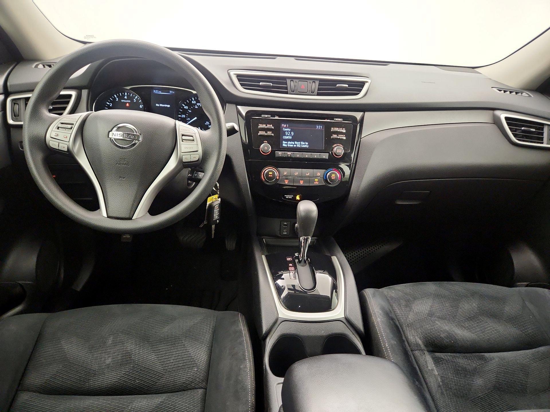 Thumbnail: 2016 Nissan Rogue - 9