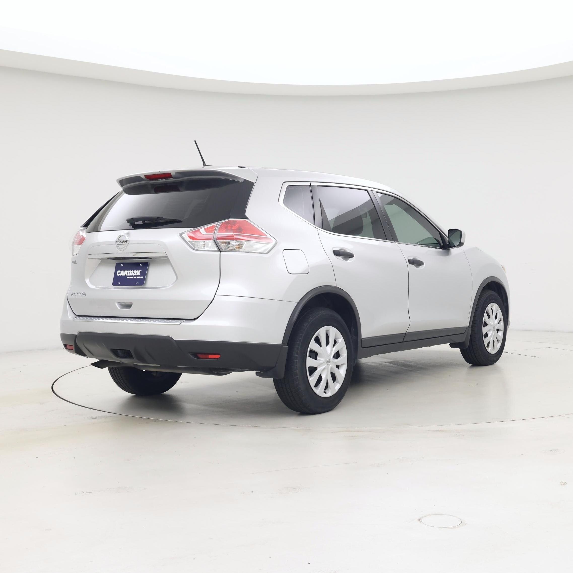 Thumbnail: 2016 Nissan Rogue - 8