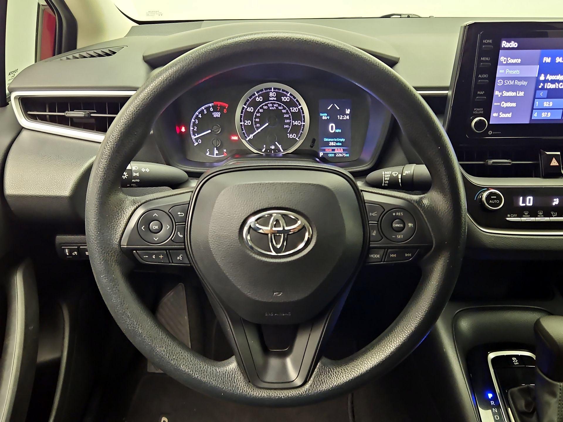 Thumbnail: 2022 Toyota Corolla - 10