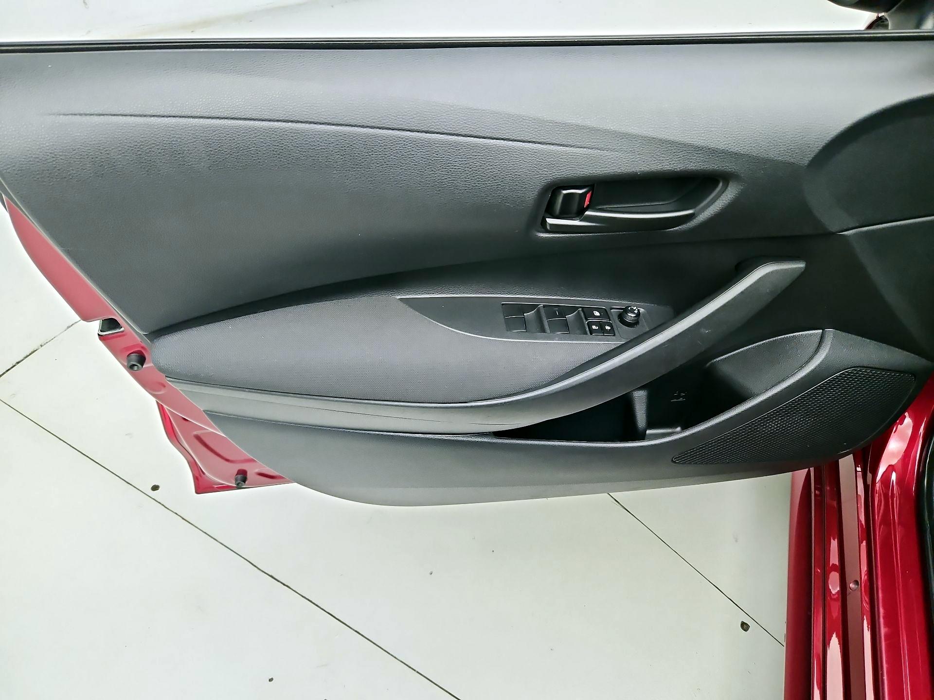 Thumbnail: 2022 Toyota Corolla - 12