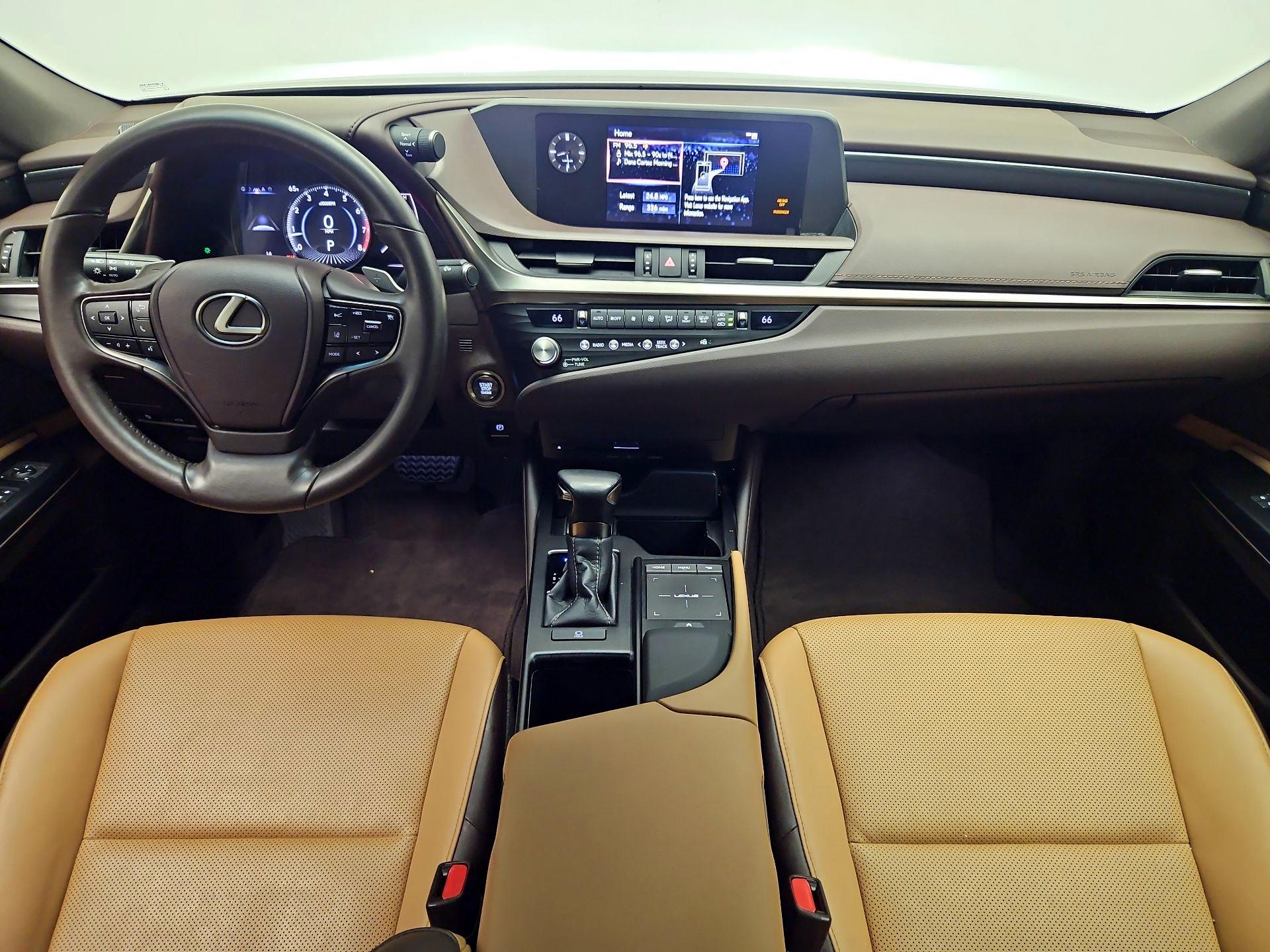 Thumbnail: 2021 Lexus ES - 9