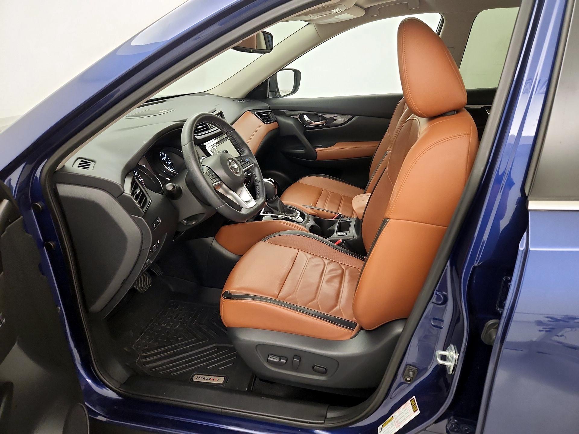 Thumbnail: 2019 Nissan Rogue - 11