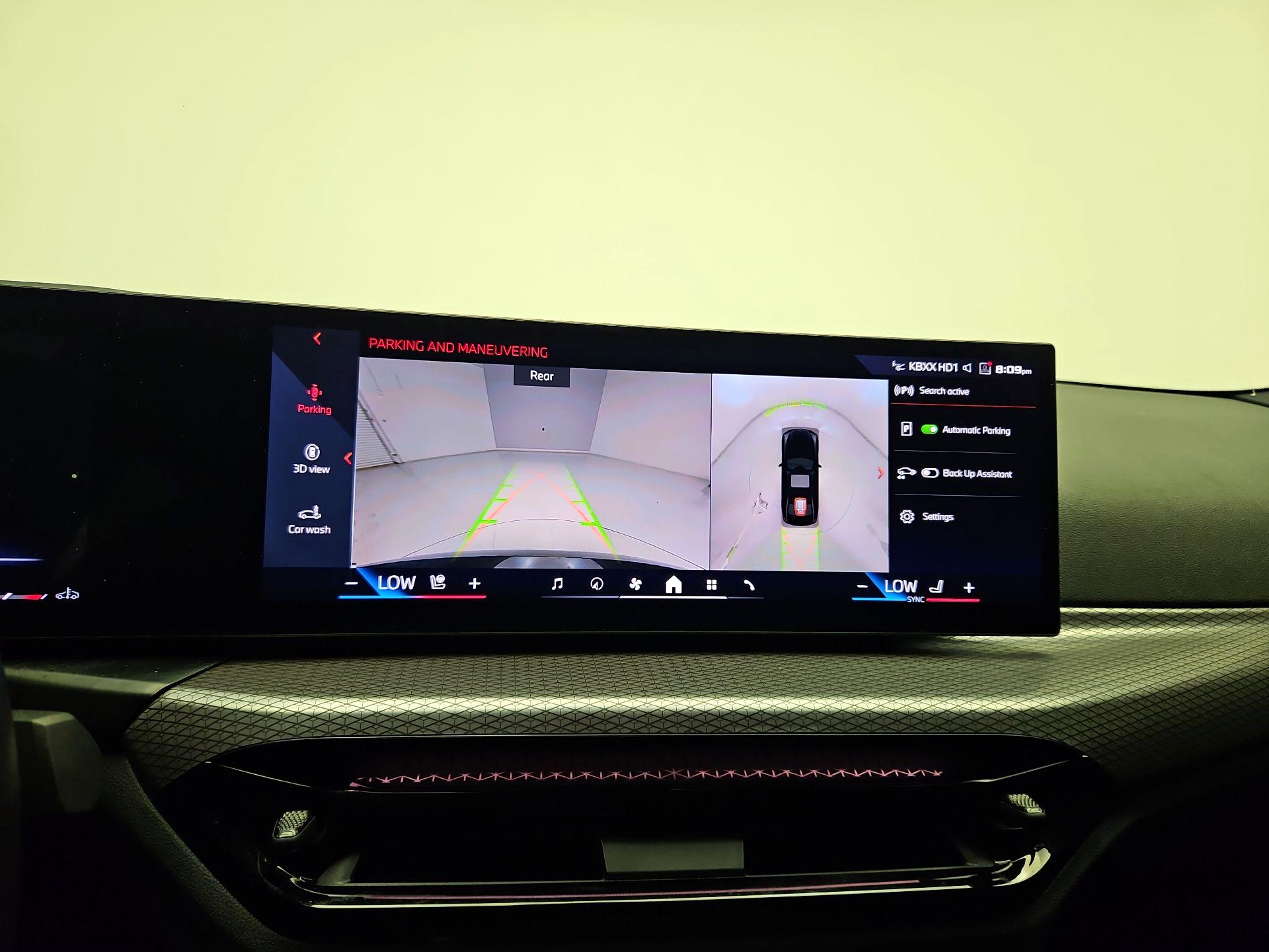 Thumbnail: 2025 BMW 3 Series - 14