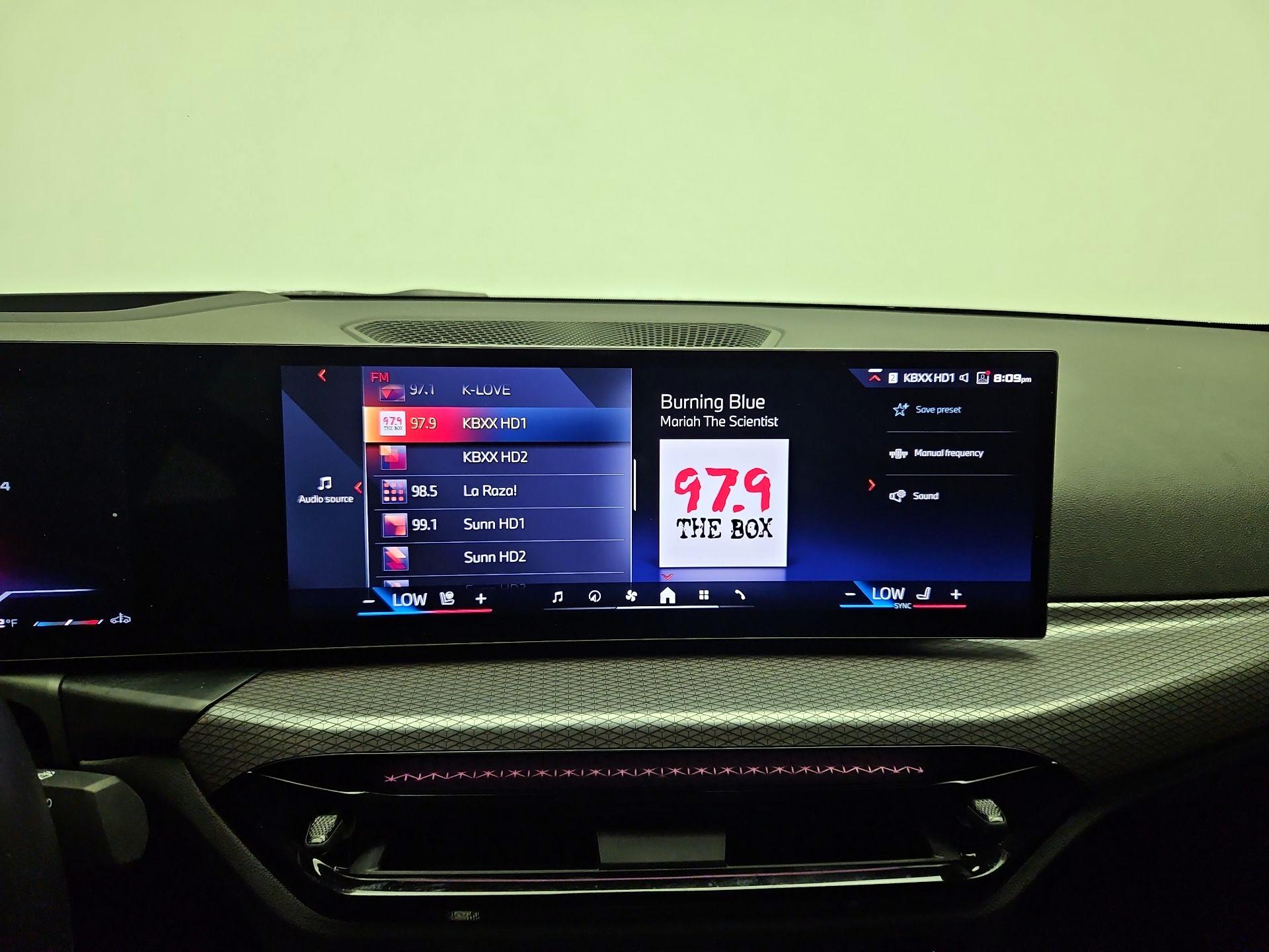 Thumbnail: 2025 BMW 3 Series - 15