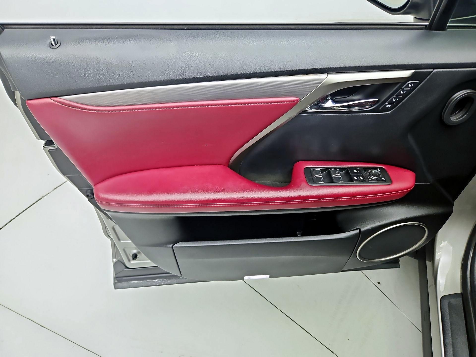 Thumbnail: 2017 Lexus RX - 12