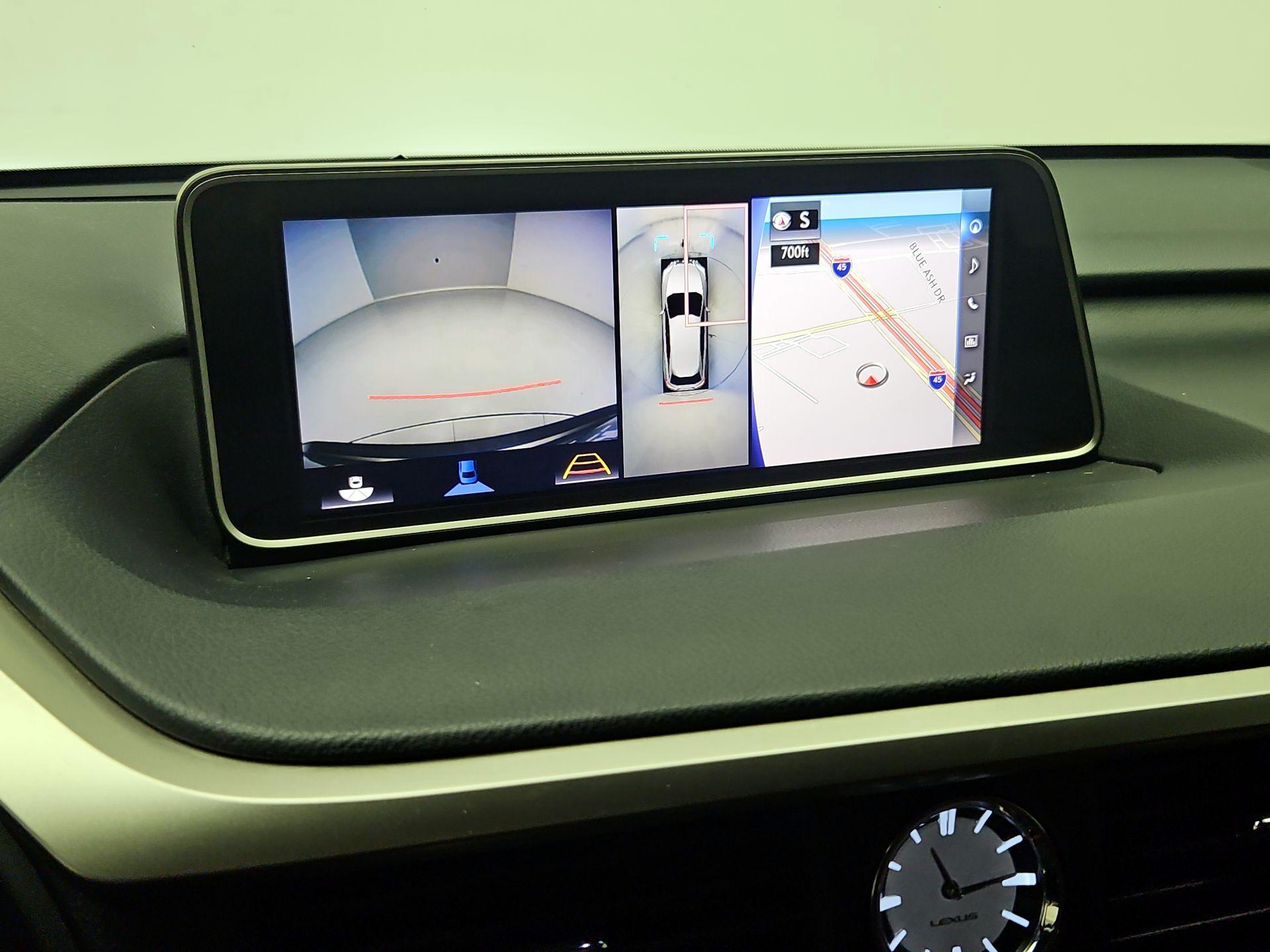 Thumbnail: 2017 Lexus RX - 15