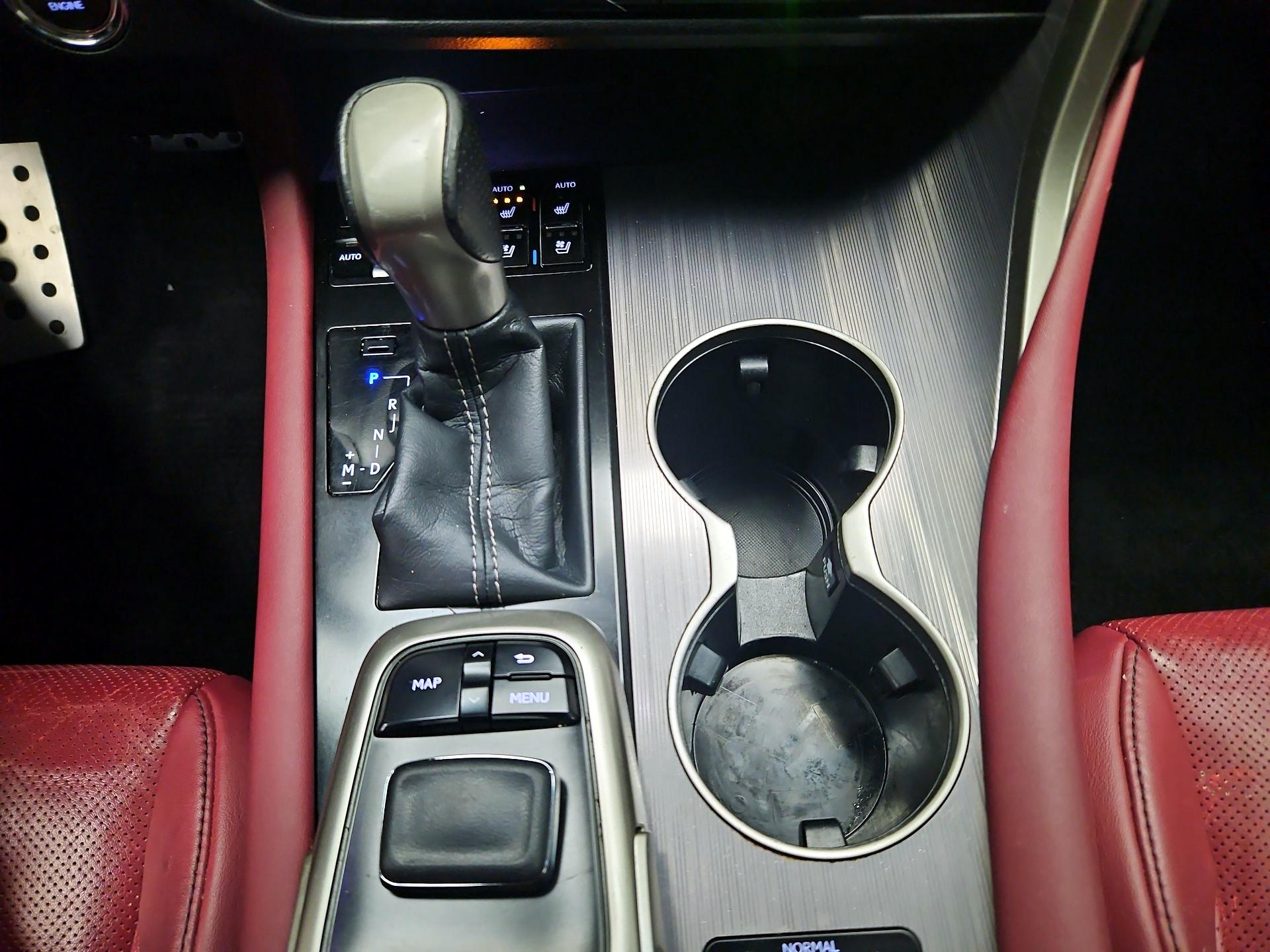 Thumbnail: 2017 Lexus RX - 18