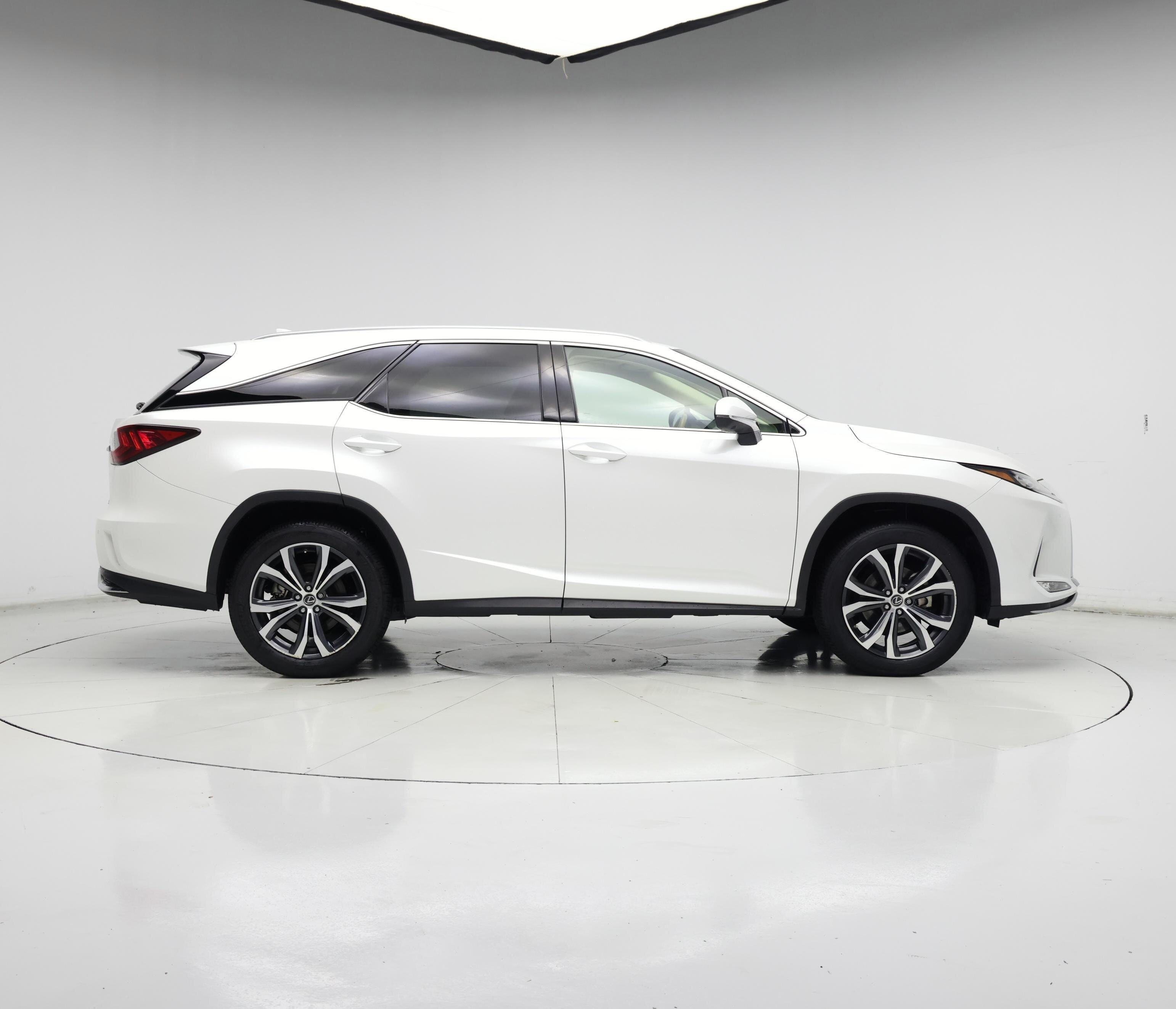 Thumbnail: 2022 Lexus RX - 7