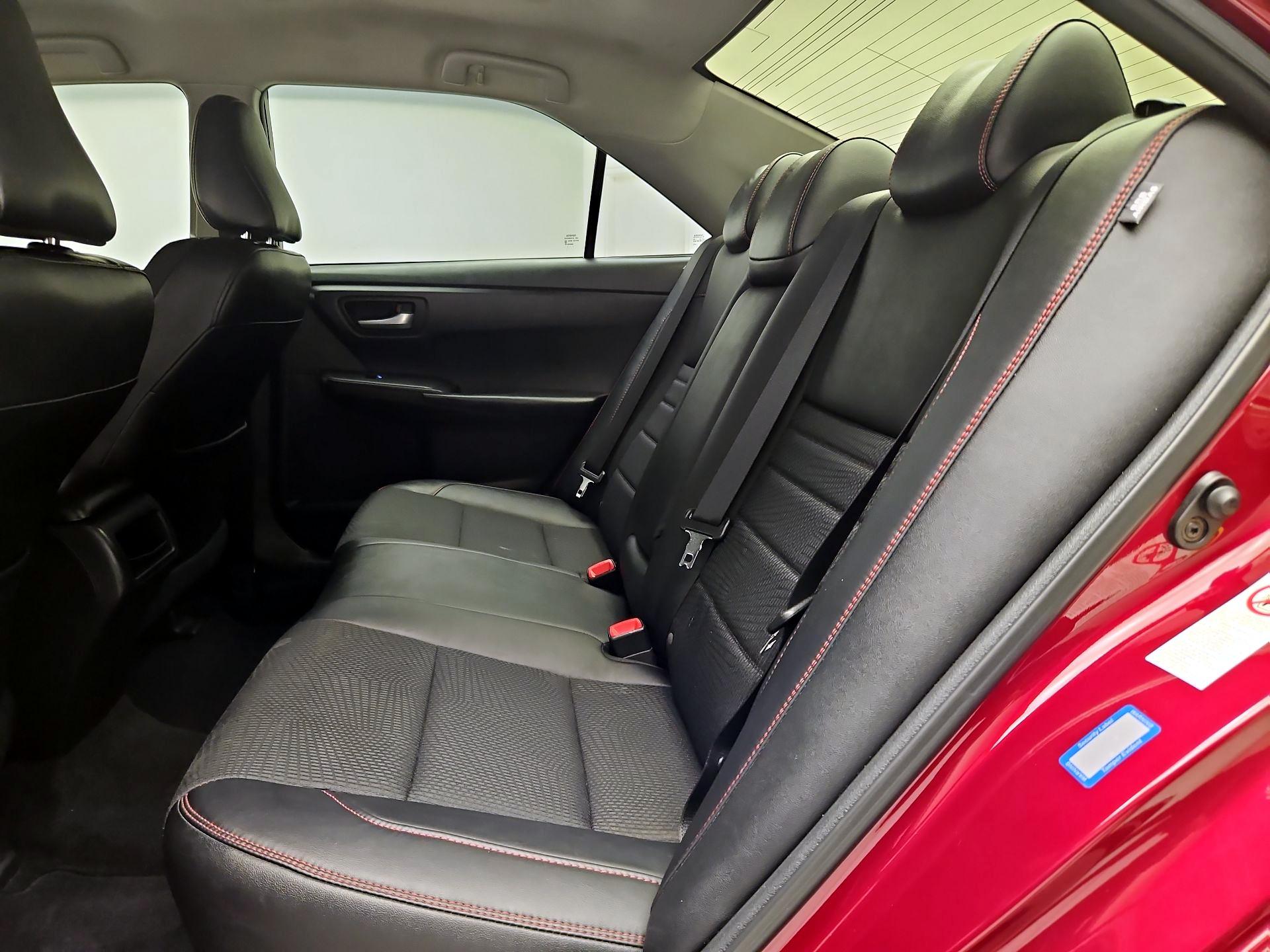 Thumbnail: 2017 Toyota Camry - 19