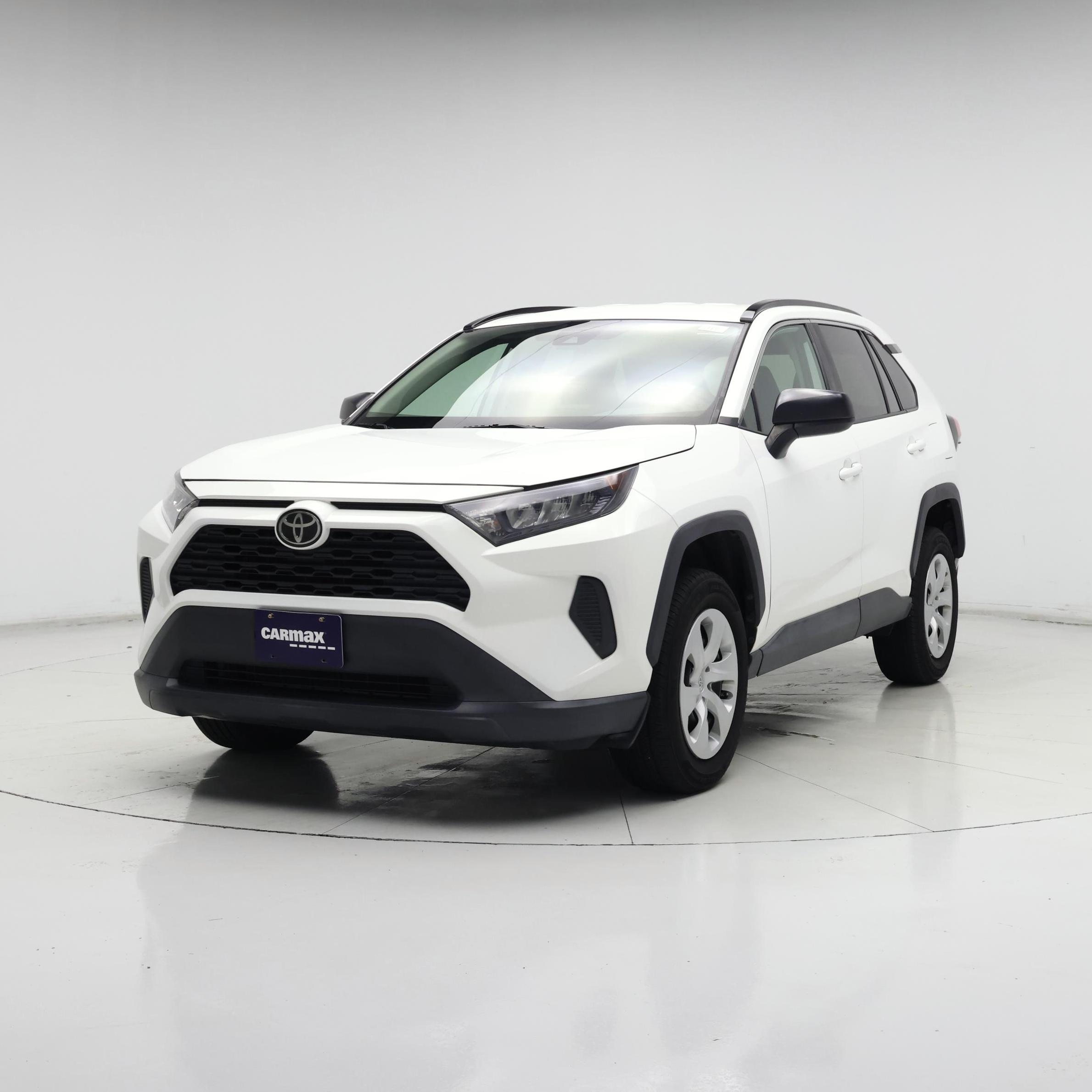 Thumbnail: 2021 Toyota RAV4 - 4