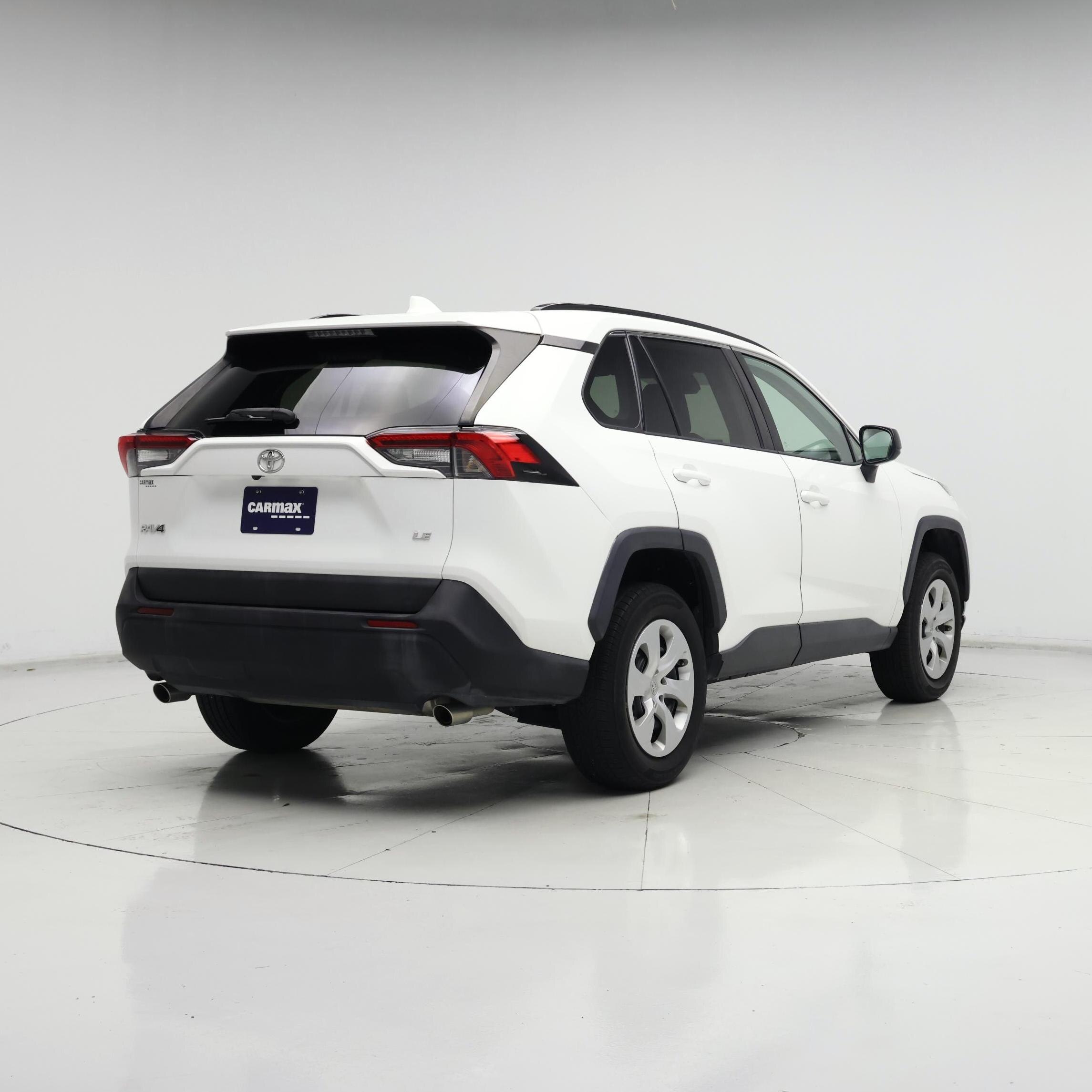 Thumbnail: 2021 Toyota RAV4 - 8